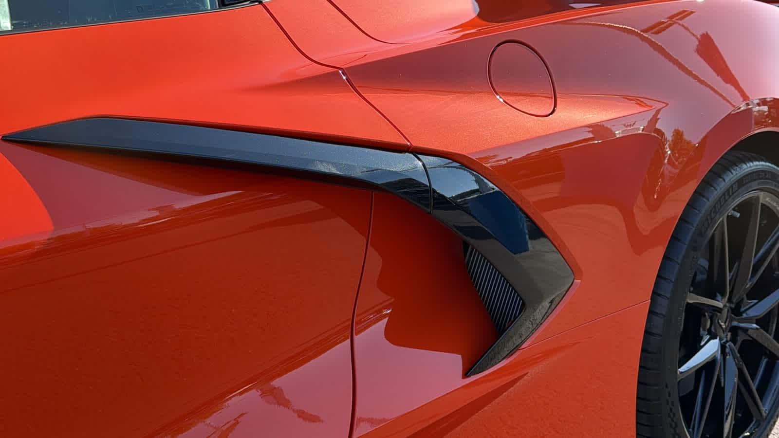2027 Chevrolet Corvette 2LT - Photo 26