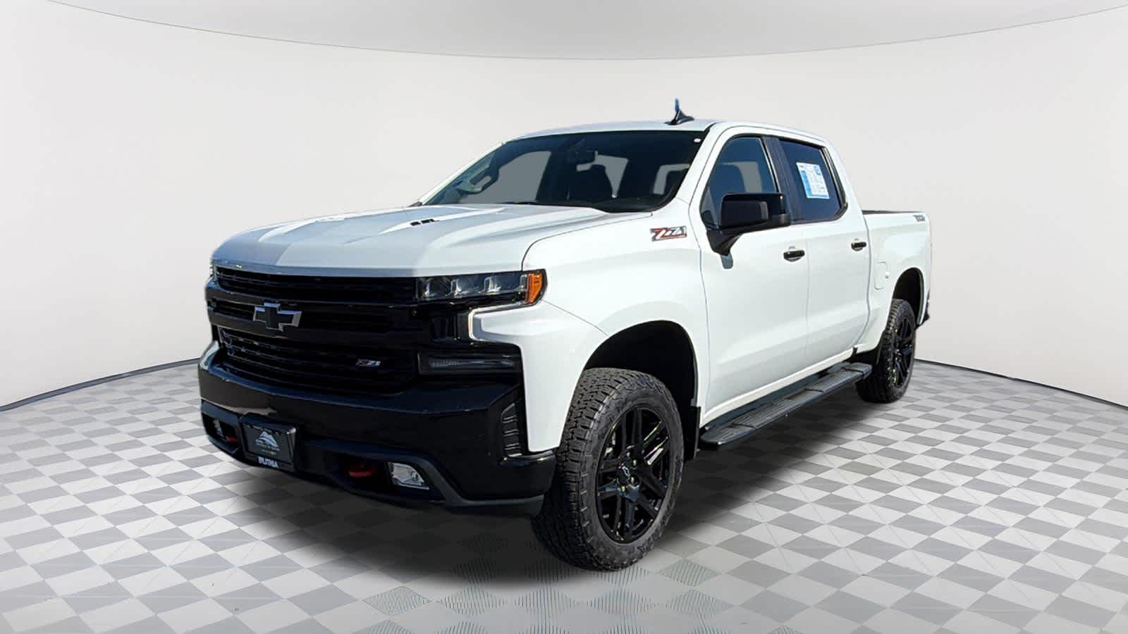 2021 Chevrolet Silverado 1500 LT Trail Boss 4X4 Crew Cab Short Box's photo