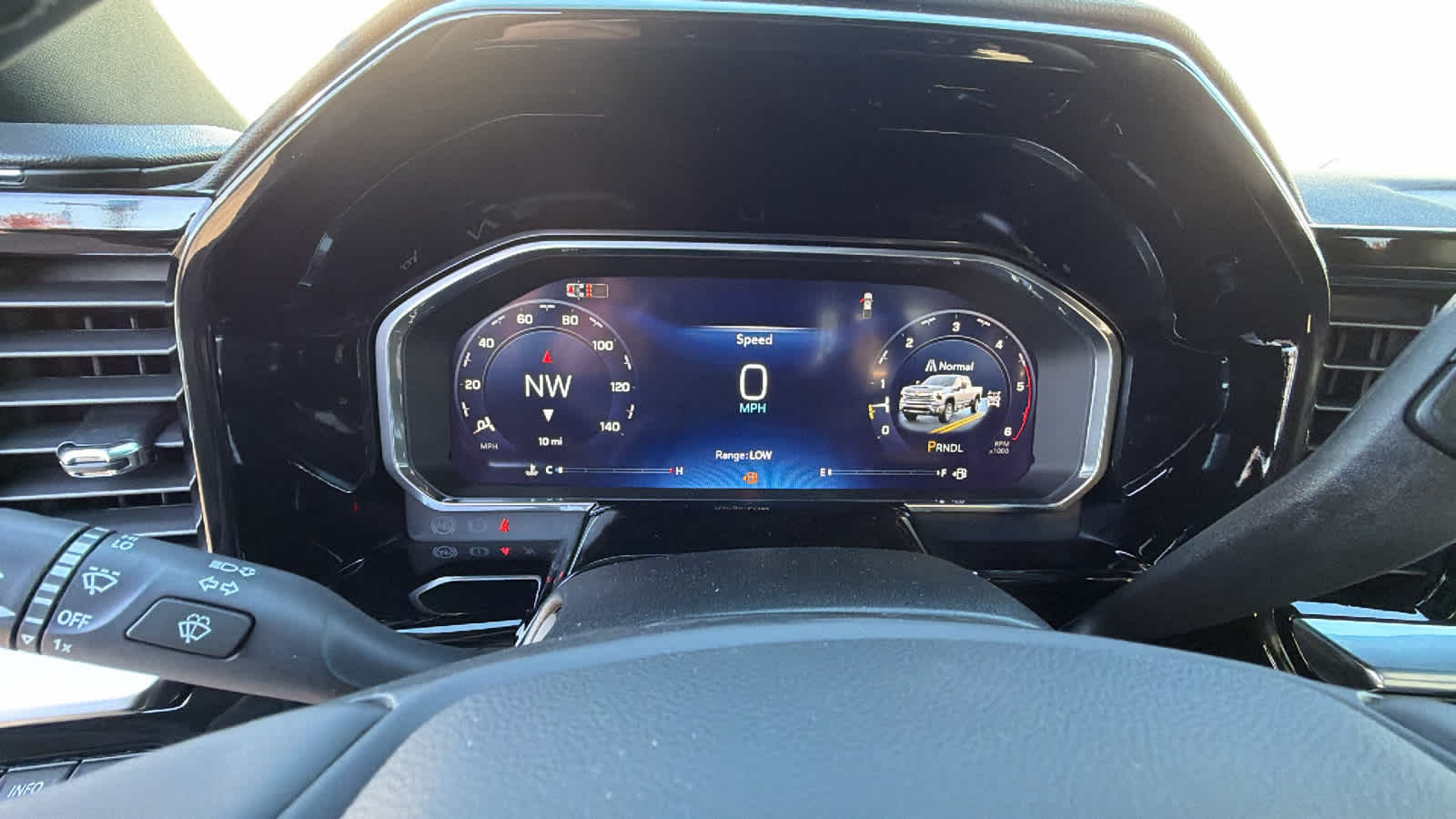 Thumbnail: 2026 Chevrolet Silverado 2500 - 21