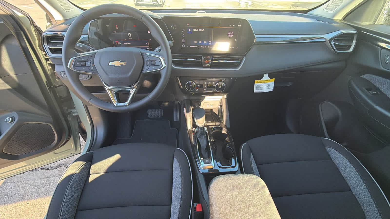 Thumbnail: 2026 Chevrolet TrailBlazer - 26