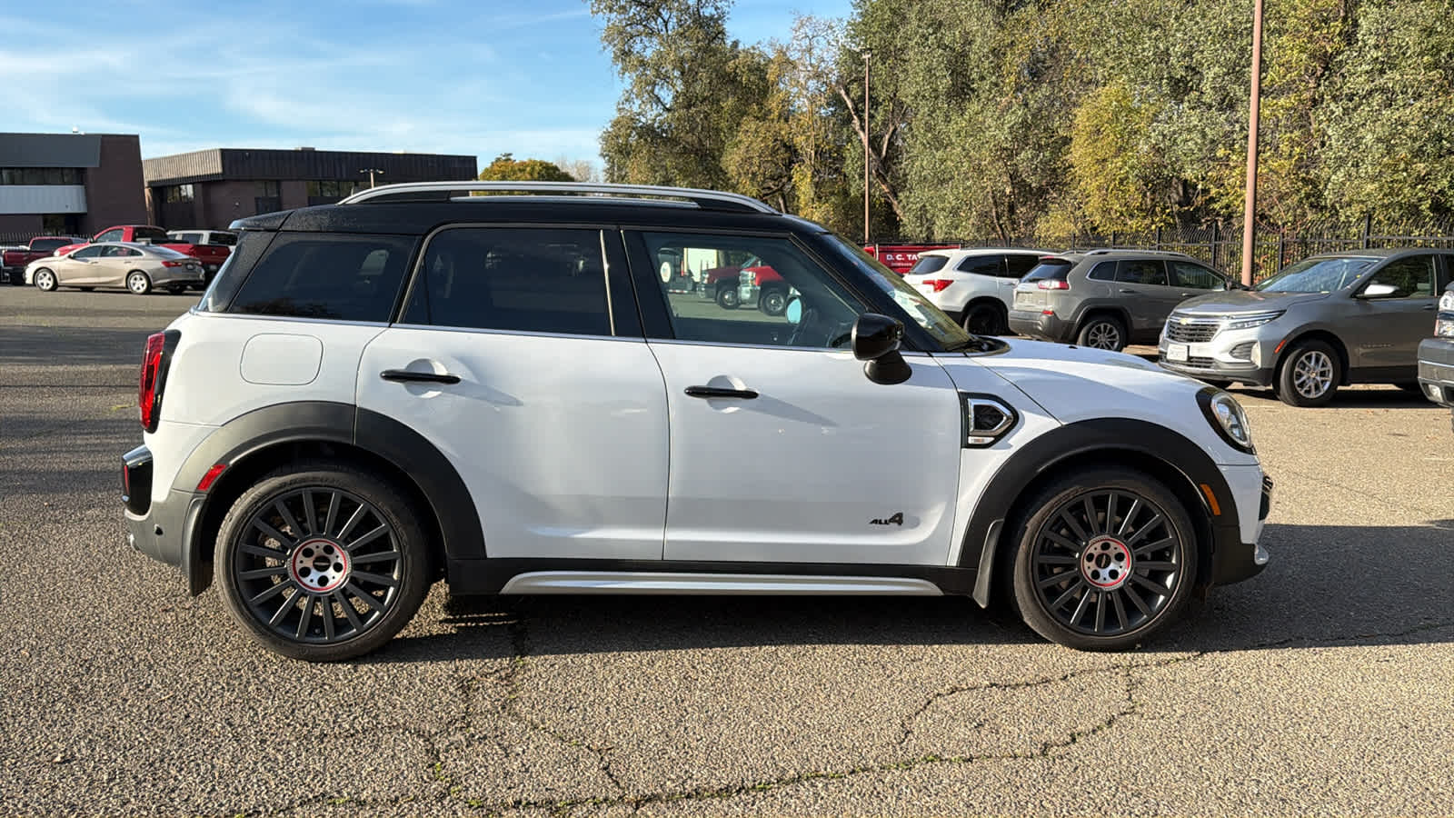 Thumbnail: 2020 MINI Cooper Countryman - 4