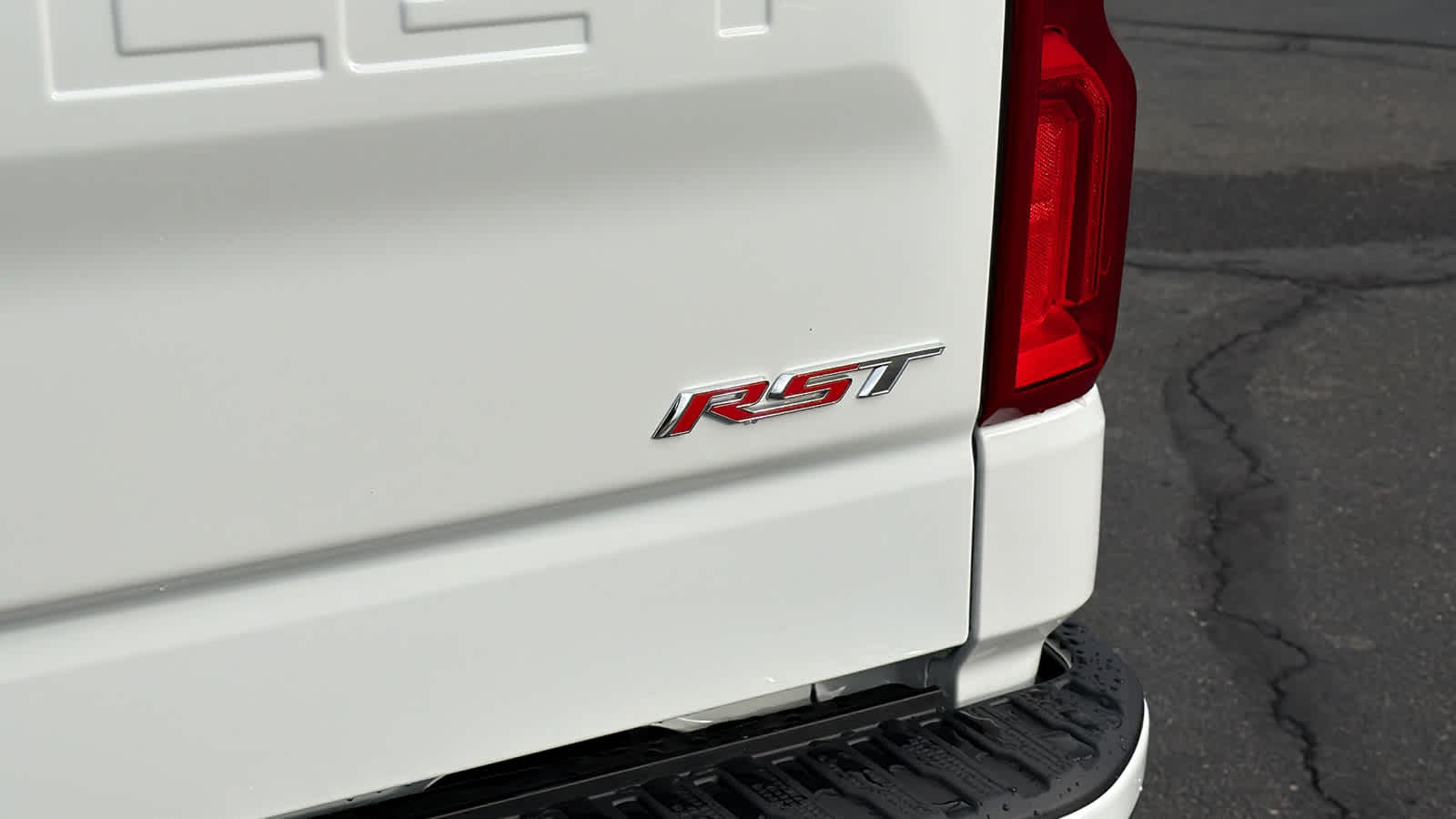 Thumbnail: 2026 Chevrolet Silverado 1500 - 28