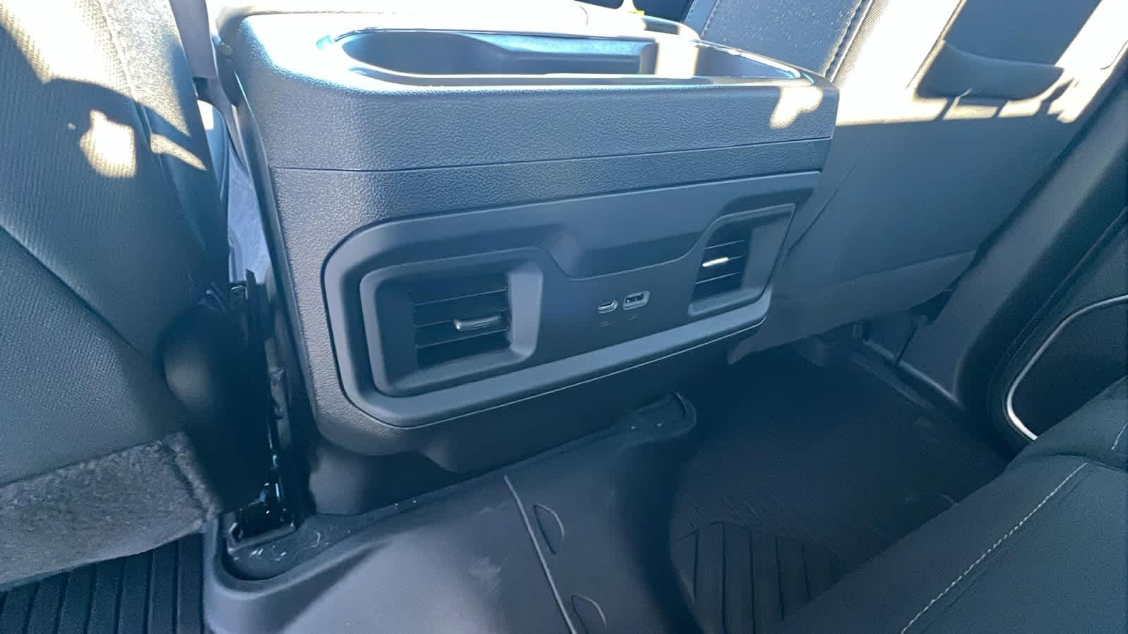 Thumbnail: 2025 Chevrolet Silverado 1500 - 25