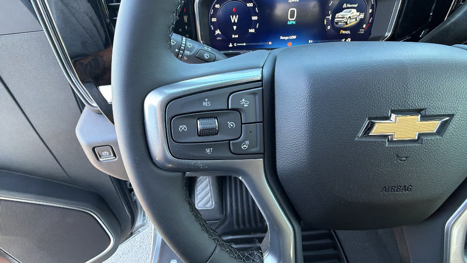 Thumbnail: 2026 Chevrolet Silverado 1500 - 19