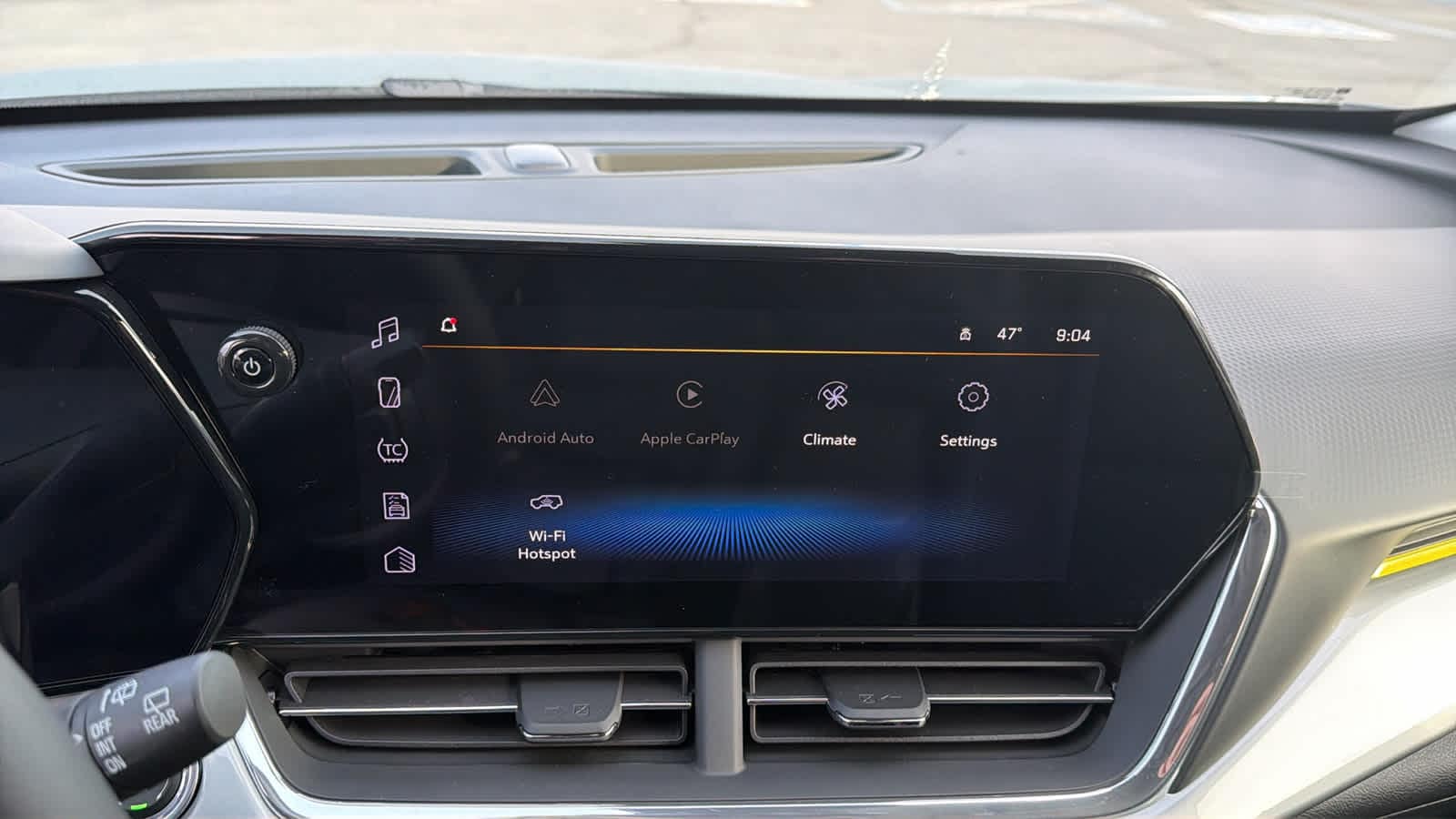 Thumbnail: 2026 Chevrolet Trax - 15