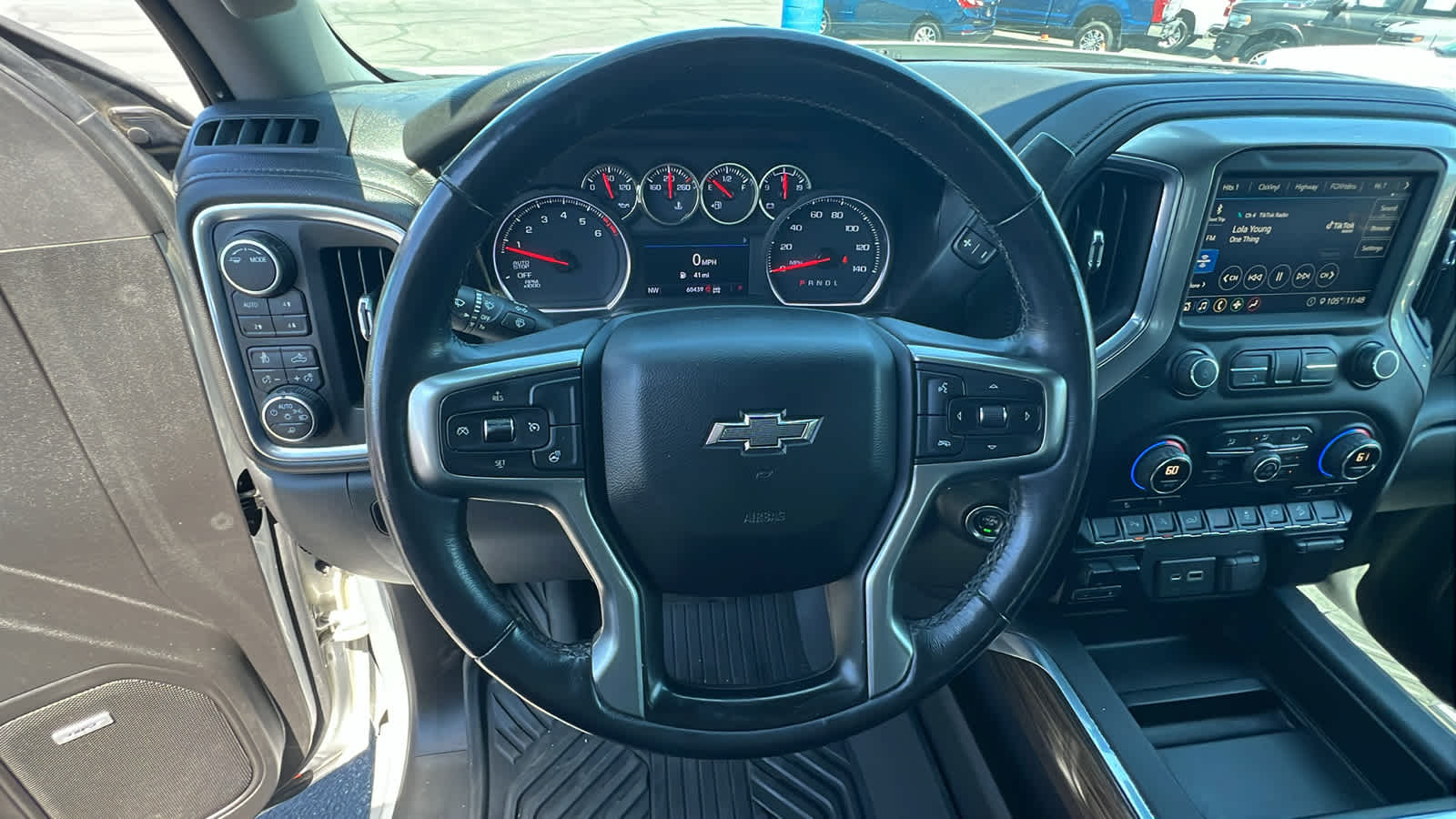 Thumbnail: 2020 Chevrolet Silverado 1500 - 15