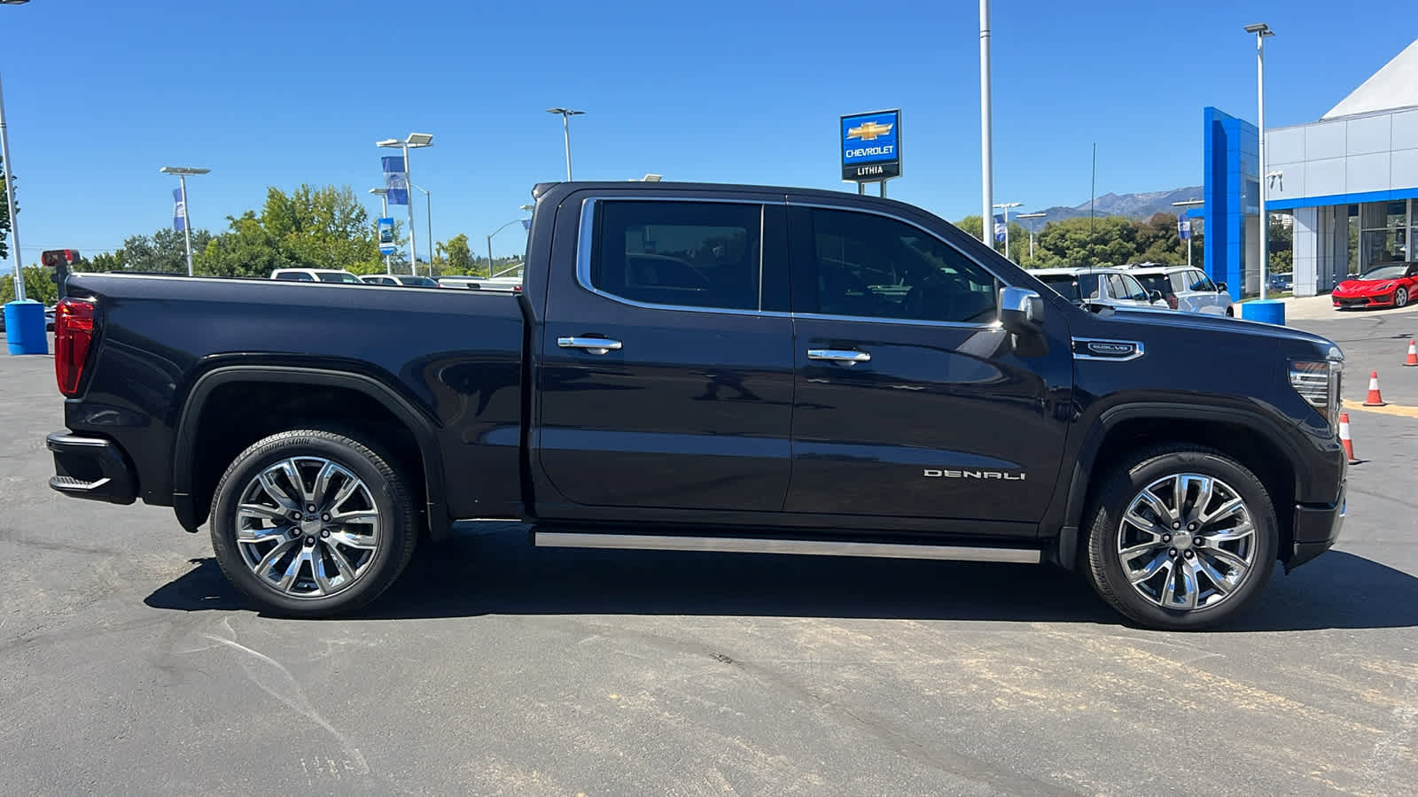 Thumbnail: 2024 GMC Sierra 1500 - 4