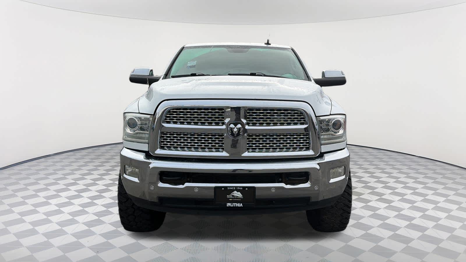 2016 Ram 3500 Laramie photo 2
