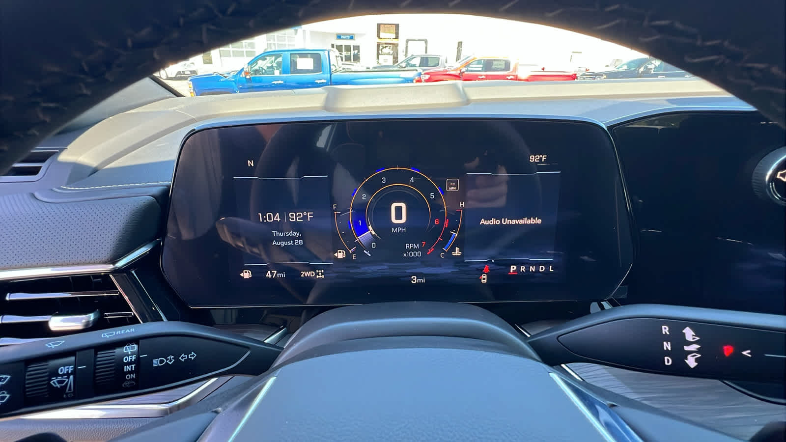 Thumbnail: 2025 Chevrolet Suburban - 21