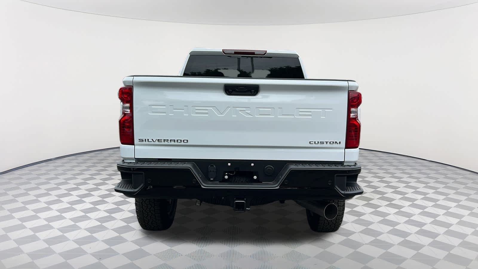 Thumbnail: 2026 Chevrolet Silverado 2500 - 6