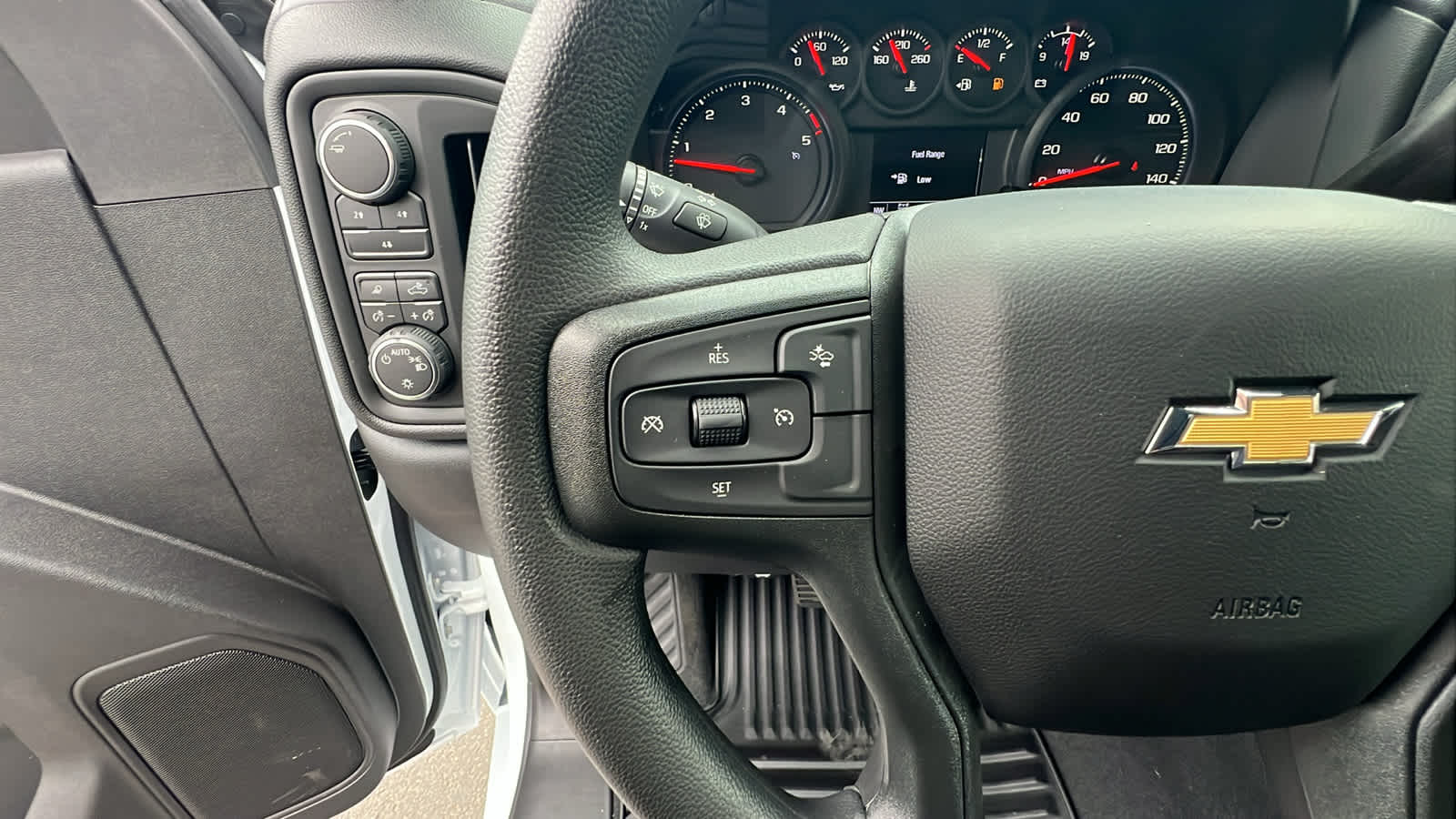 Thumbnail: 2026 Chevrolet Silverado 2500 - 19