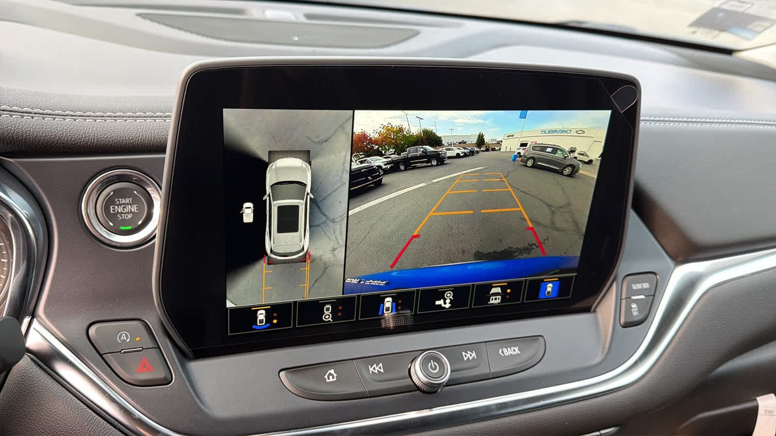 Thumbnail: 2025 Chevrolet Blazer - 16