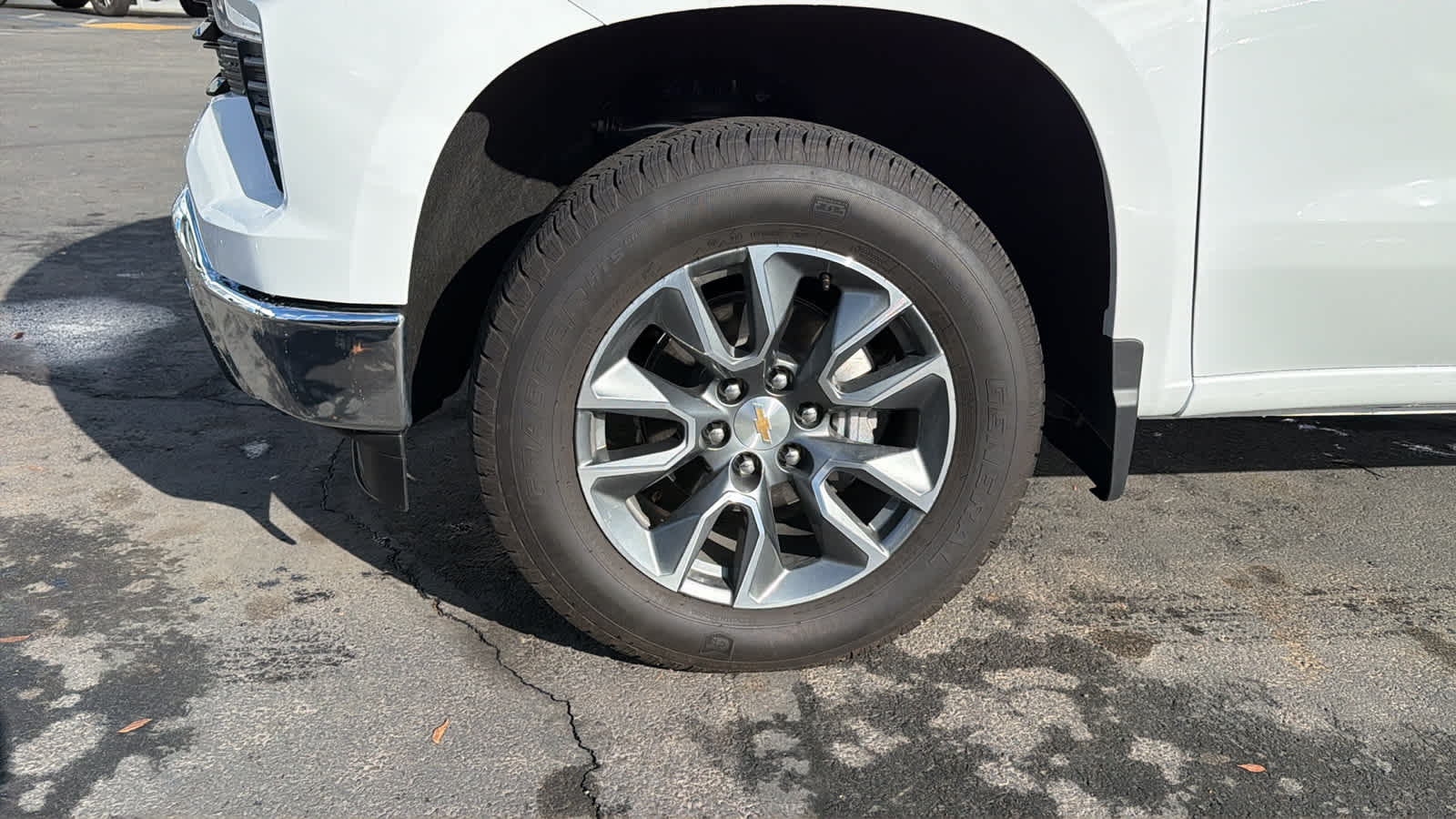 Thumbnail: 2025 Chevrolet Silverado 1500 - 9