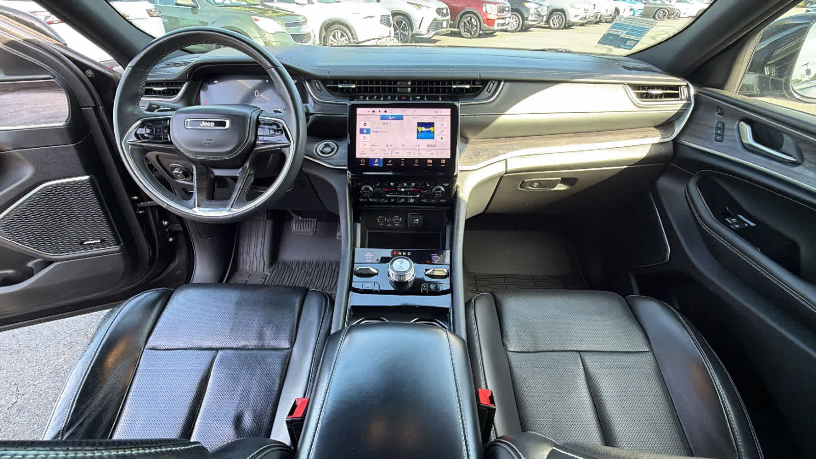 2023 Jeep Grand Cherokee Overland - Photo 26