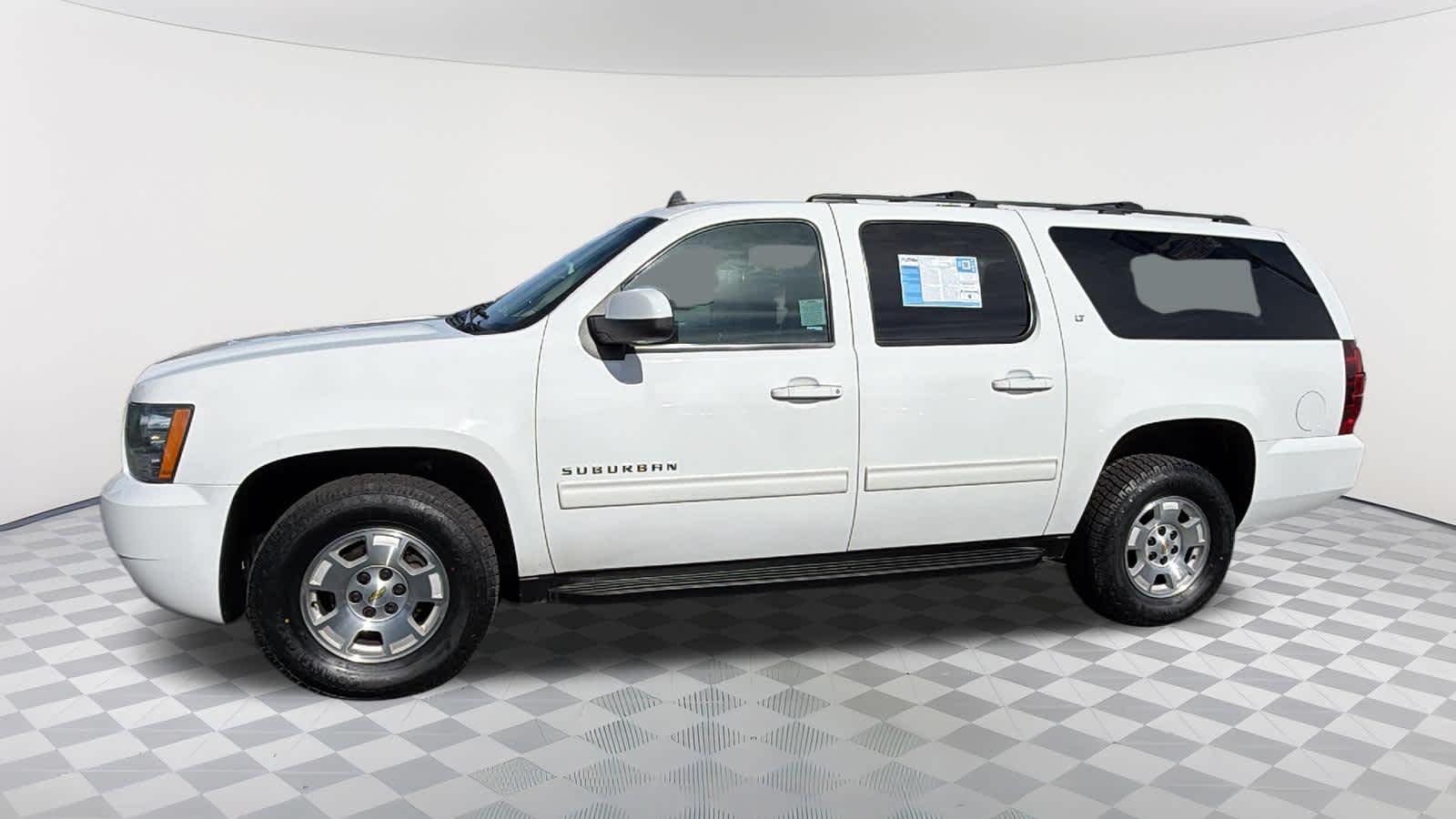 Thumbnail: 2014 Chevrolet Suburban - 8