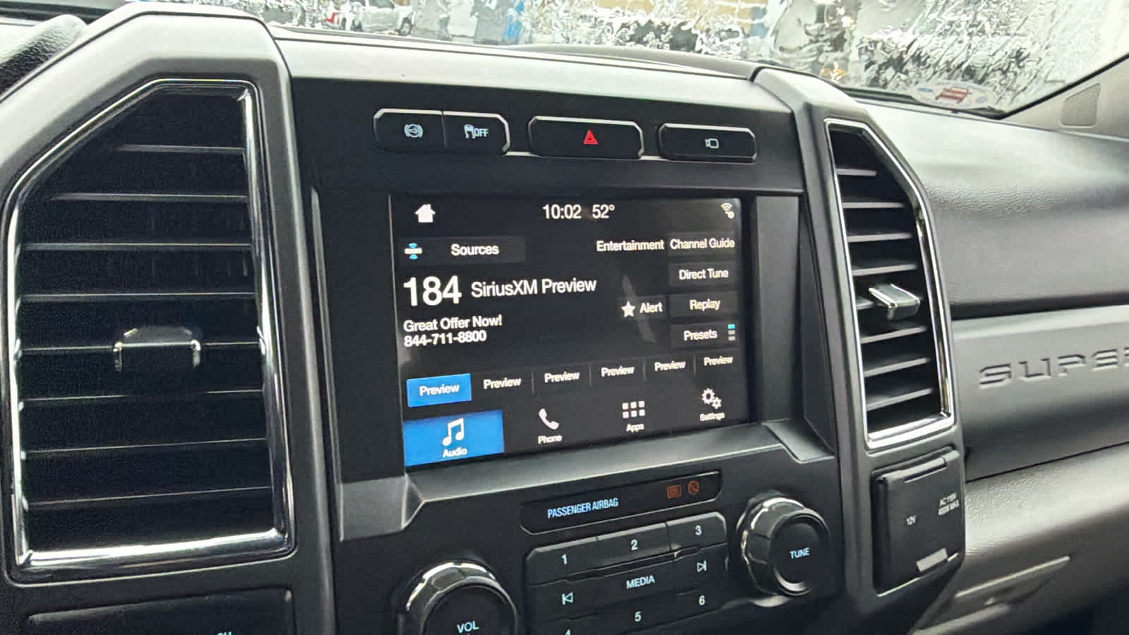 Thumbnail: 2018 Ford Econoline - 15