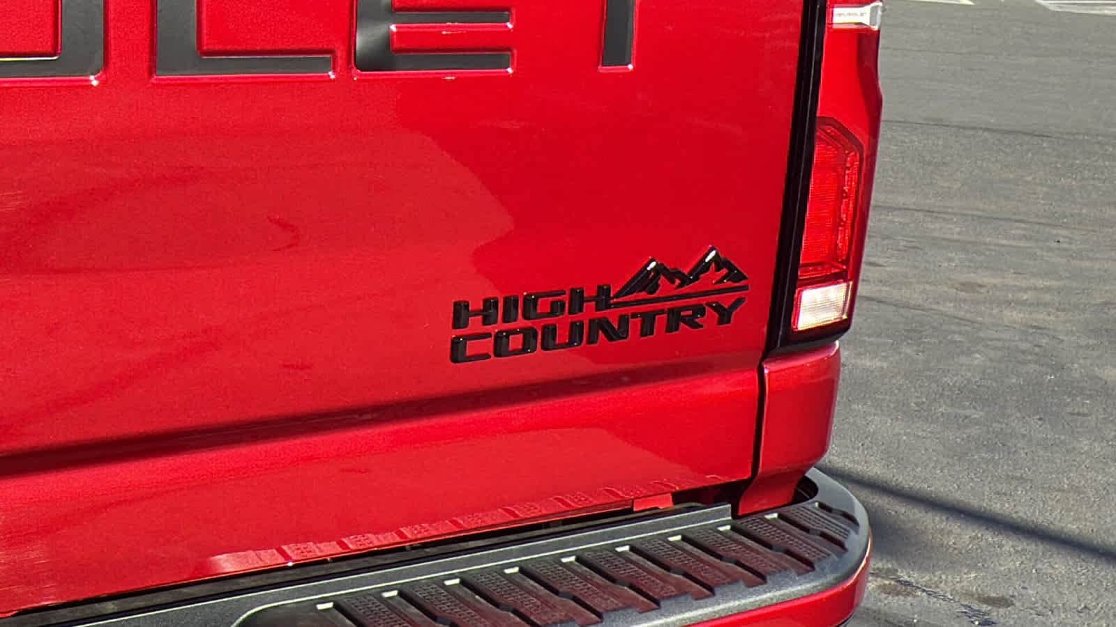 Thumbnail: 2026 Chevrolet Silverado 2500 - 28