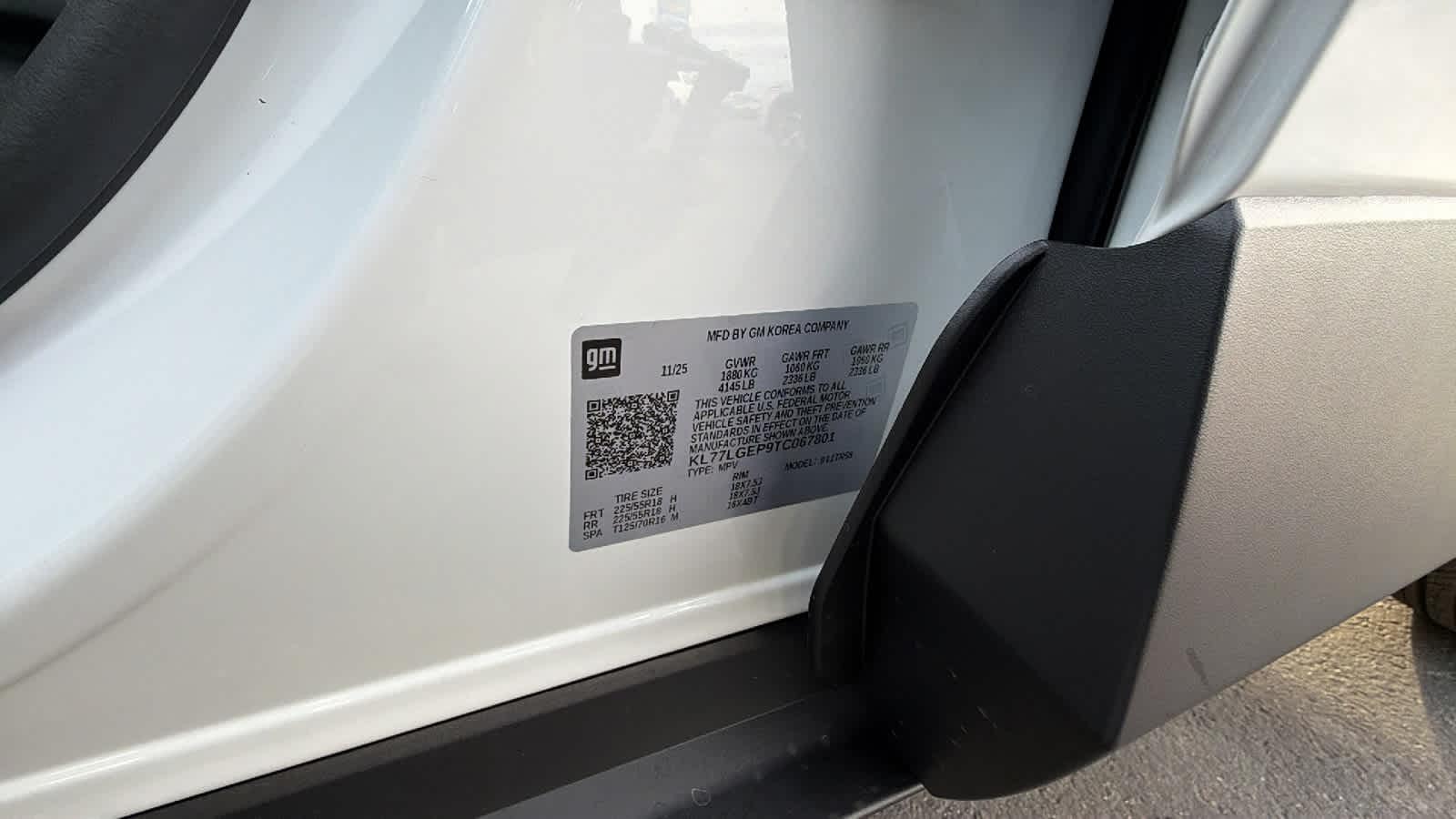 Thumbnail: 2026 Chevrolet Trax - 30