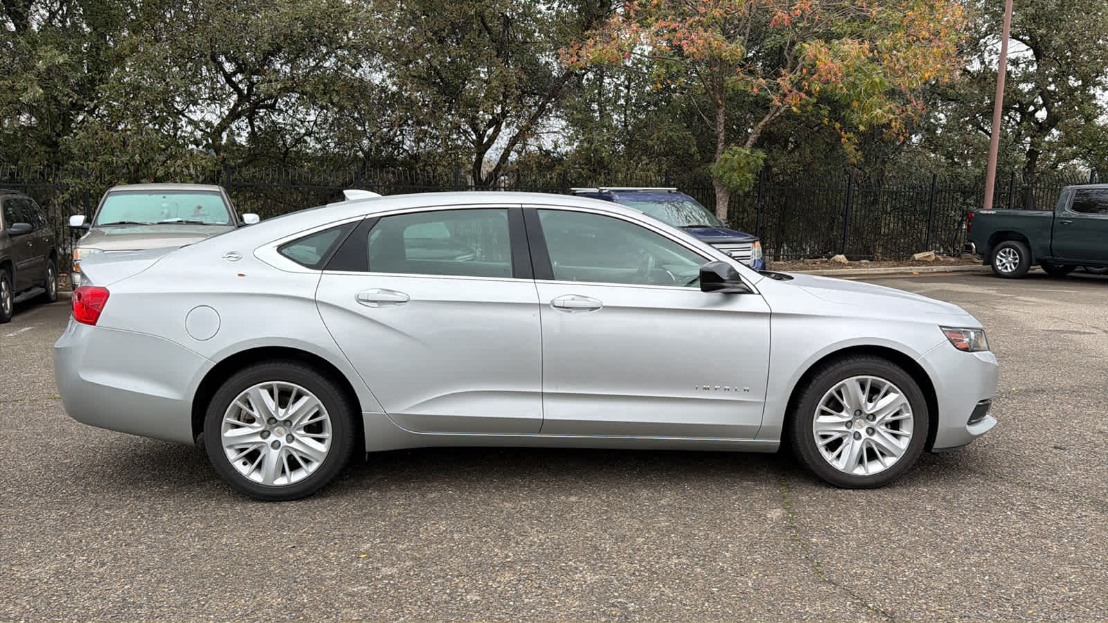 Thumbnail: 2015 Chevrolet Impala - 4