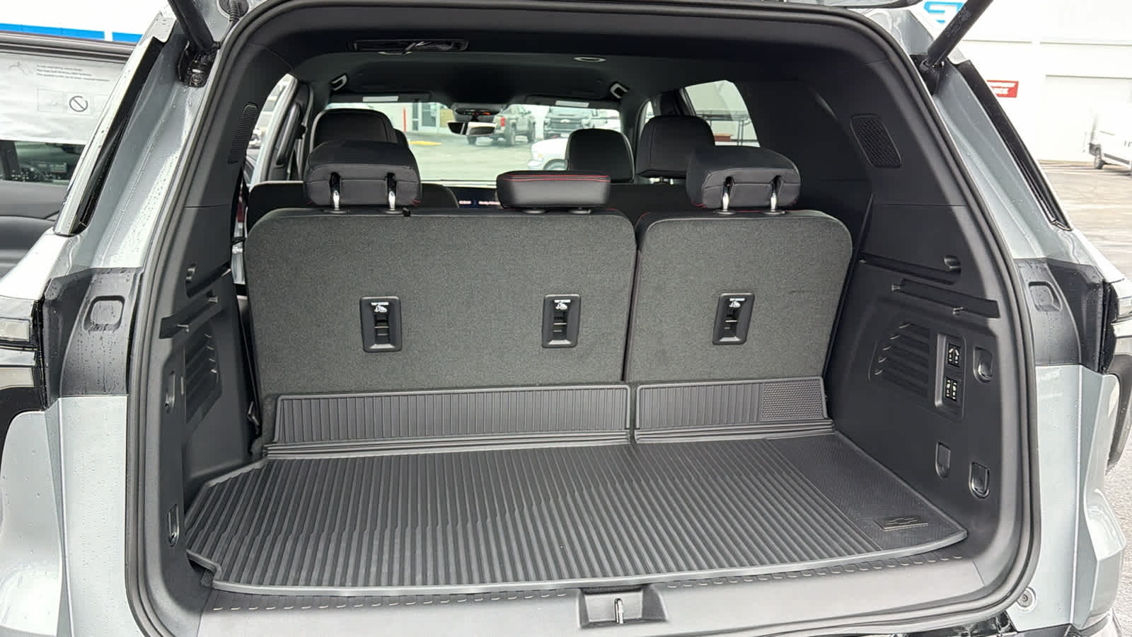 Thumbnail: 2026 Chevrolet Traverse - 27