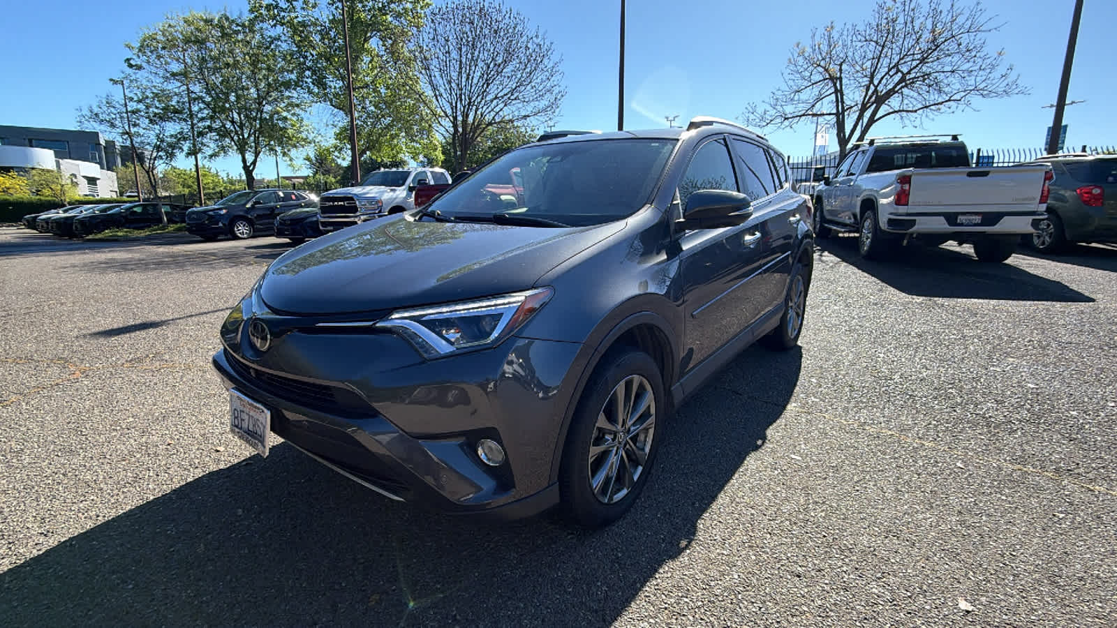 Thumbnail: 2018 Toyota RAV4 - 1