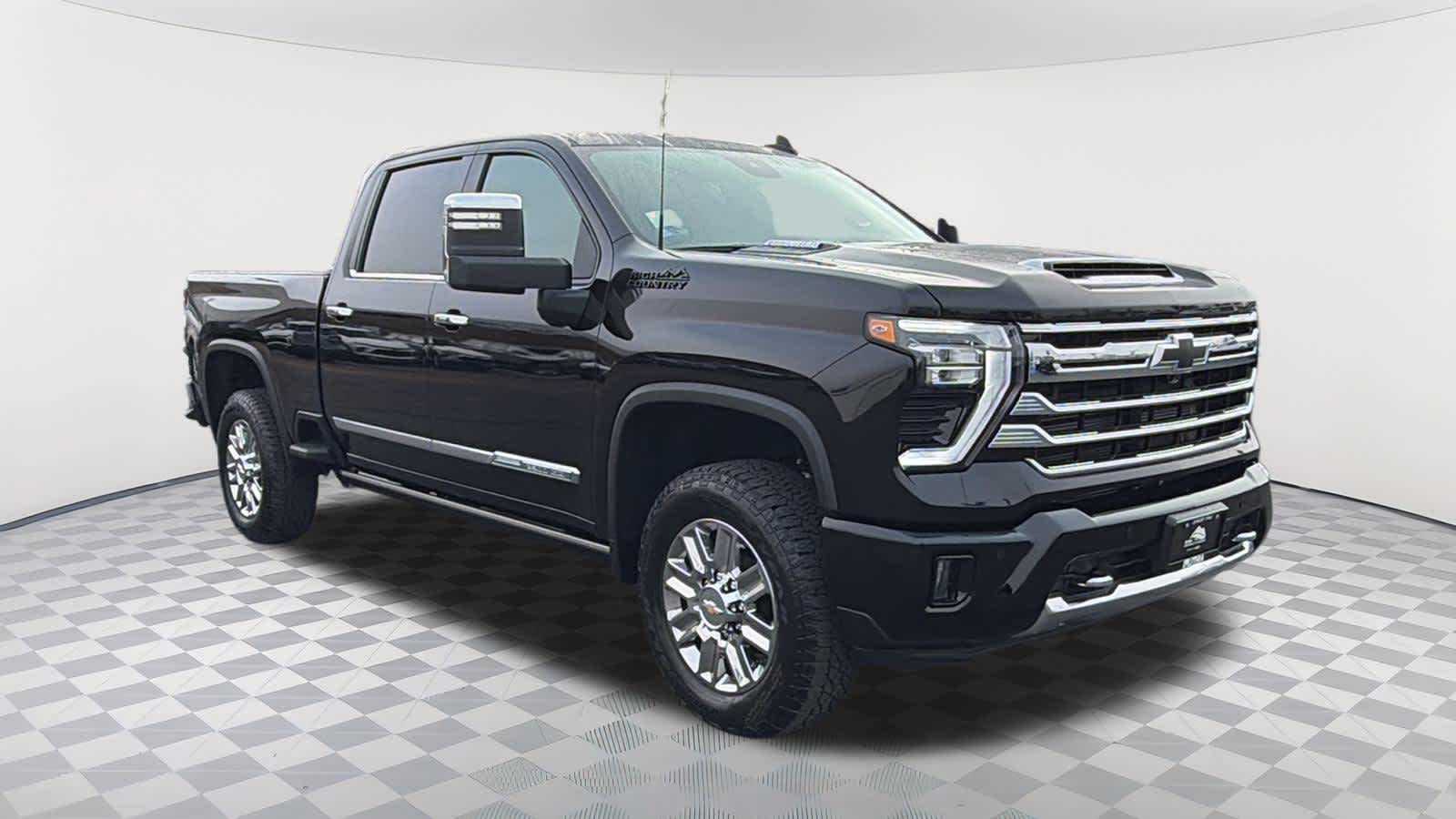 2026 Chevrolet Silverado 2500HD High Country photo 3