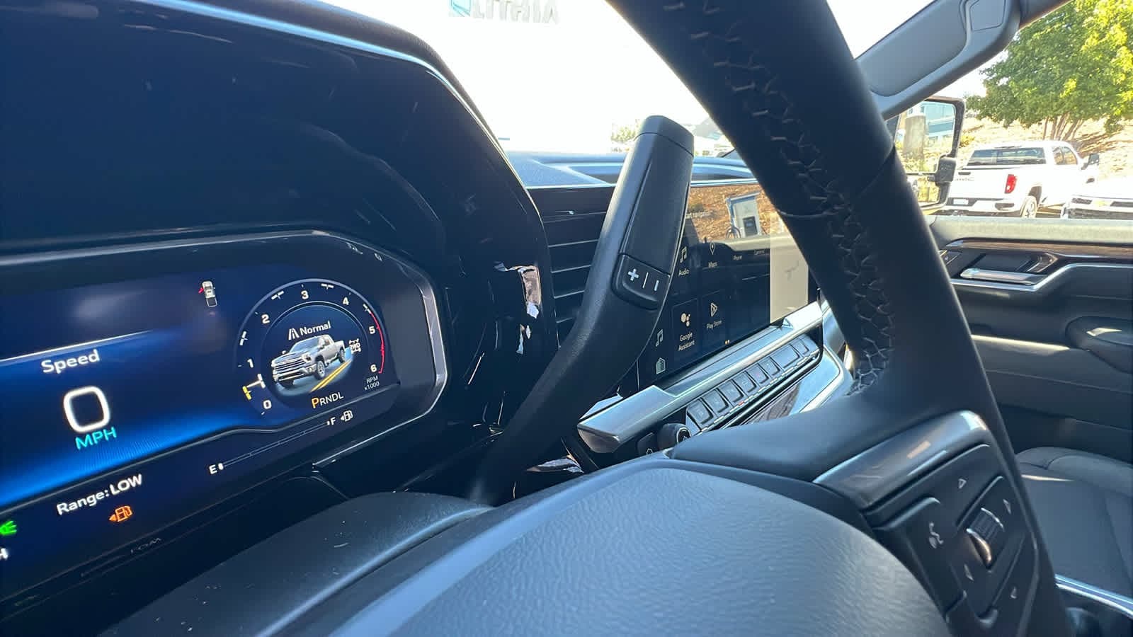 Thumbnail: 2025 Chevrolet Silverado 2500 - 13