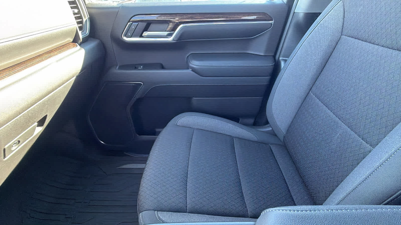 Thumbnail: 2024 GMC Sierra 1500 - 12