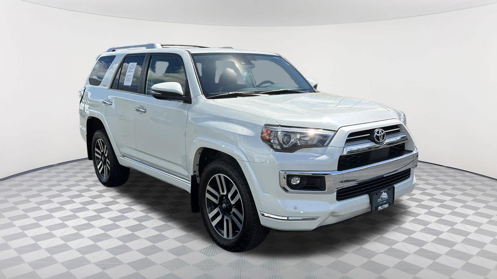 Thumbnail: 2021 Toyota 4Runner - 3