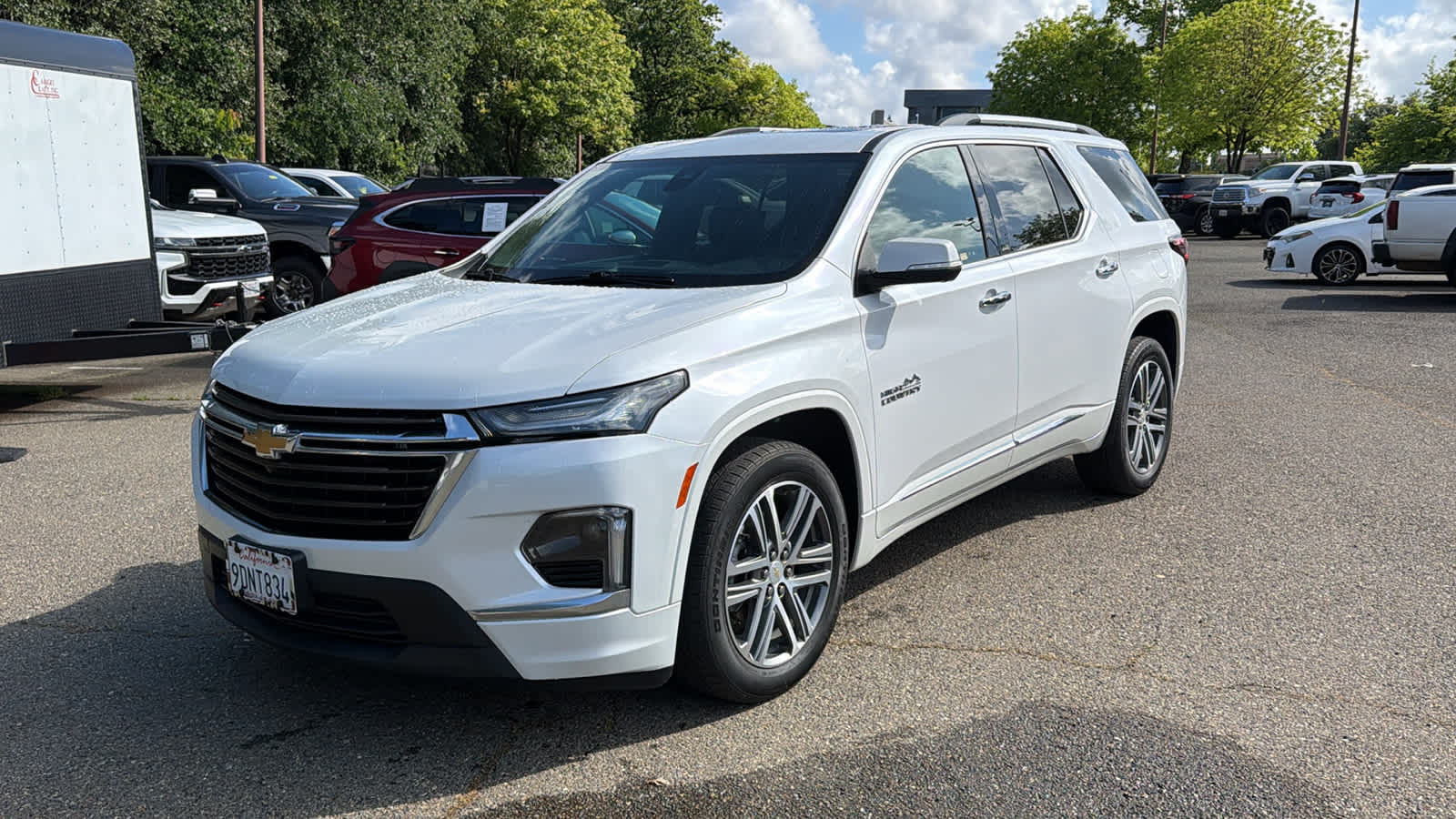 2023 Chevrolet Traverse FWD High Country's photo