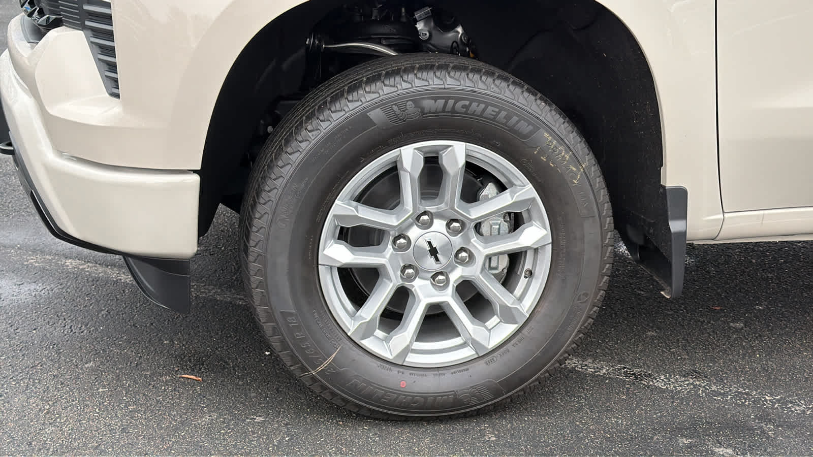 Thumbnail: 2026 Chevrolet Silverado 1500 - 9