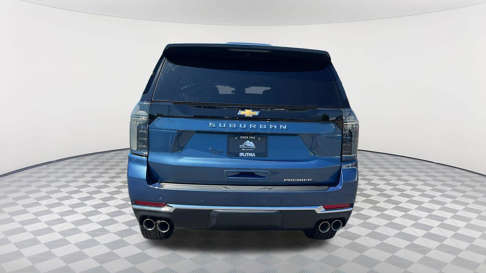 Thumbnail: 2025 Chevrolet Suburban - 6