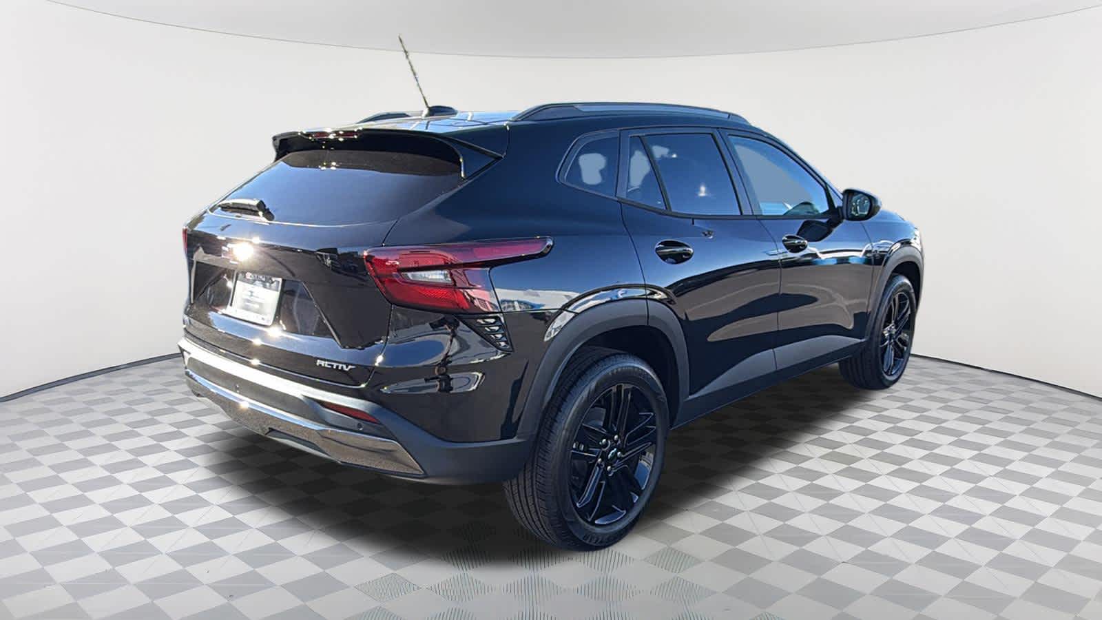 2026 Chevrolet Trax Activ - Photo 5