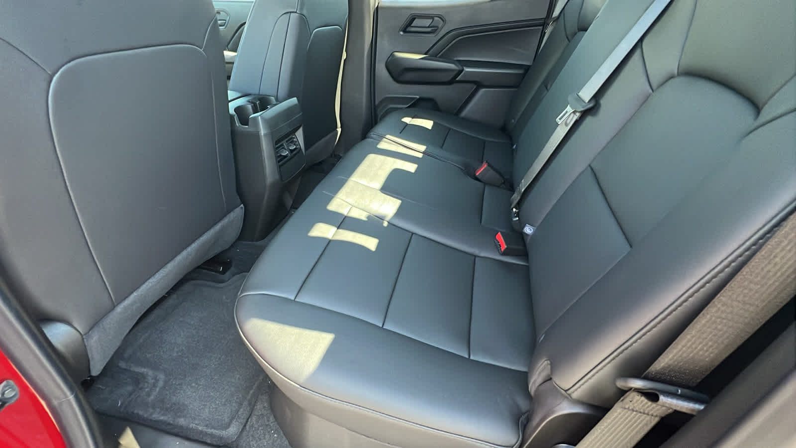 Thumbnail: 2026 Chevrolet Colorado - 24