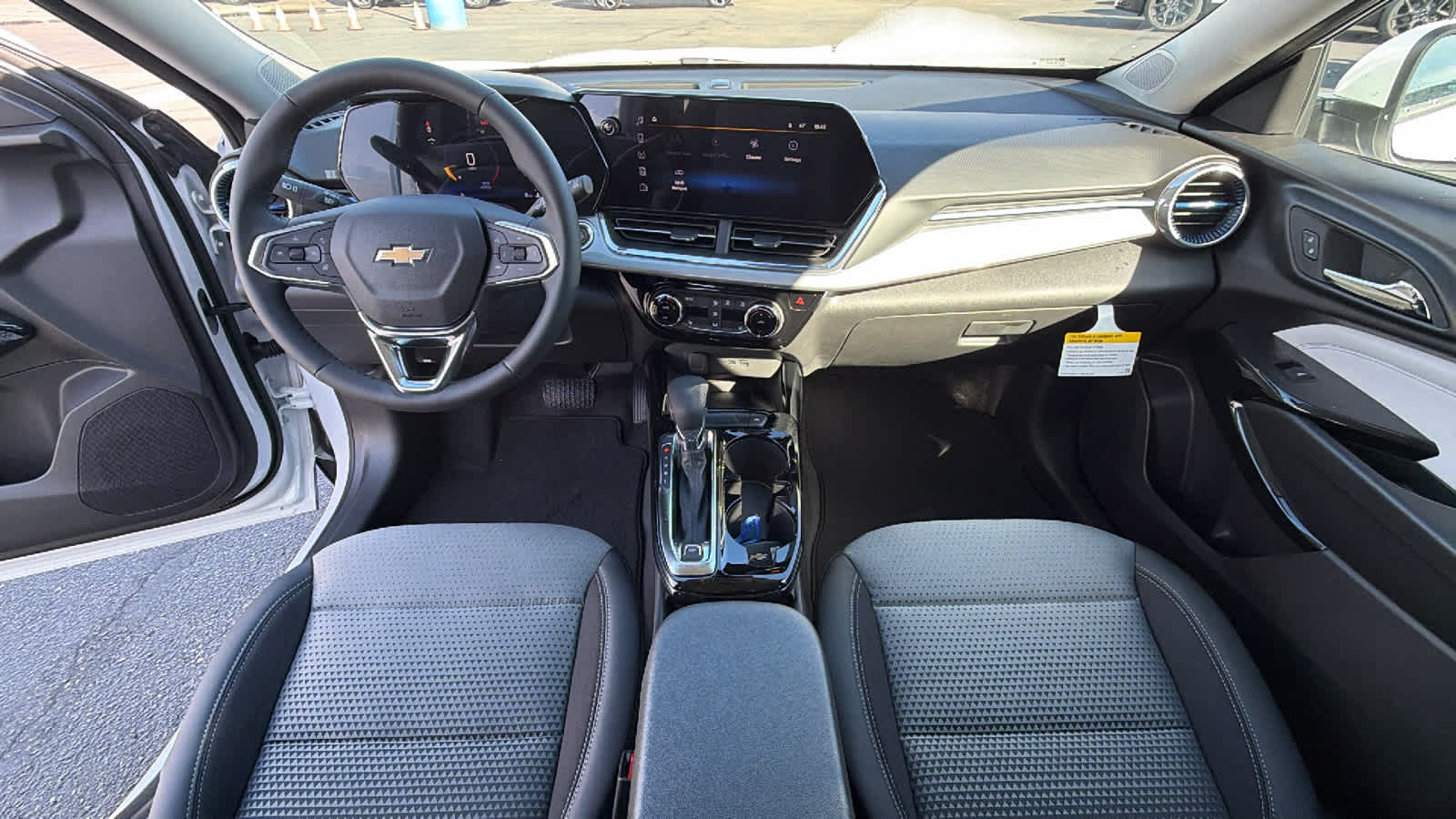 Thumbnail: 2026 Chevrolet Trax - 26