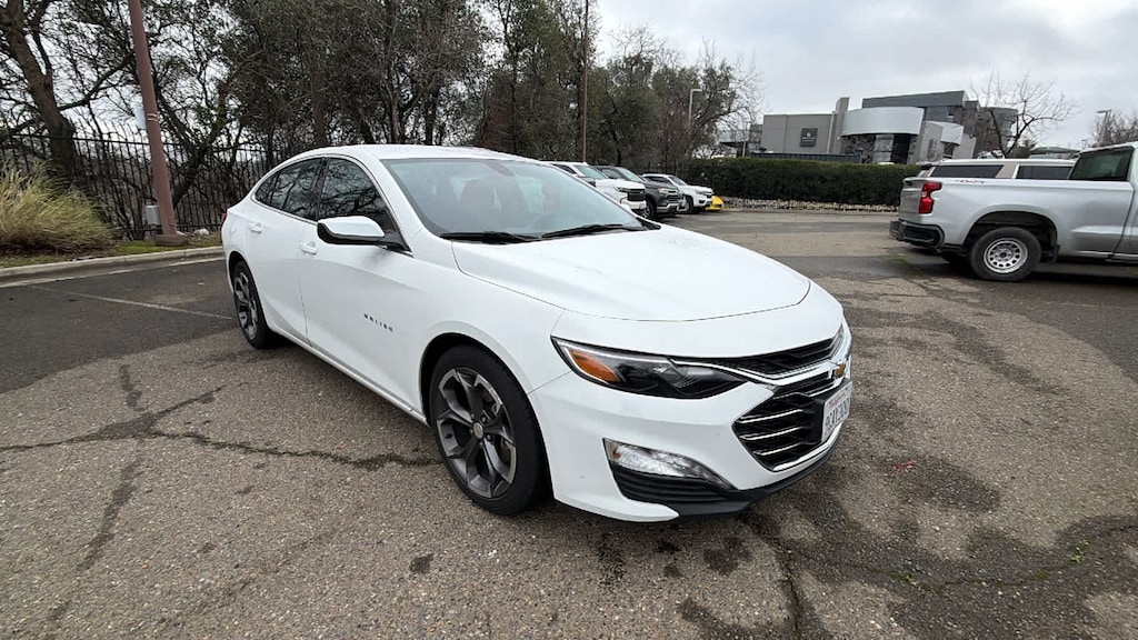 Used 2022 Chevrolet Malibu LT Car