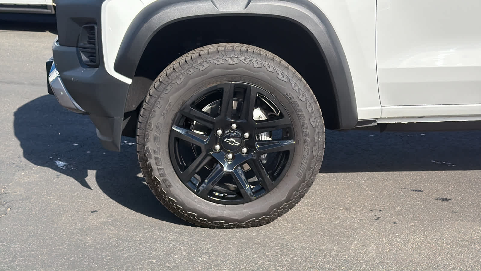 Thumbnail: 2025 Chevrolet Colorado - 9