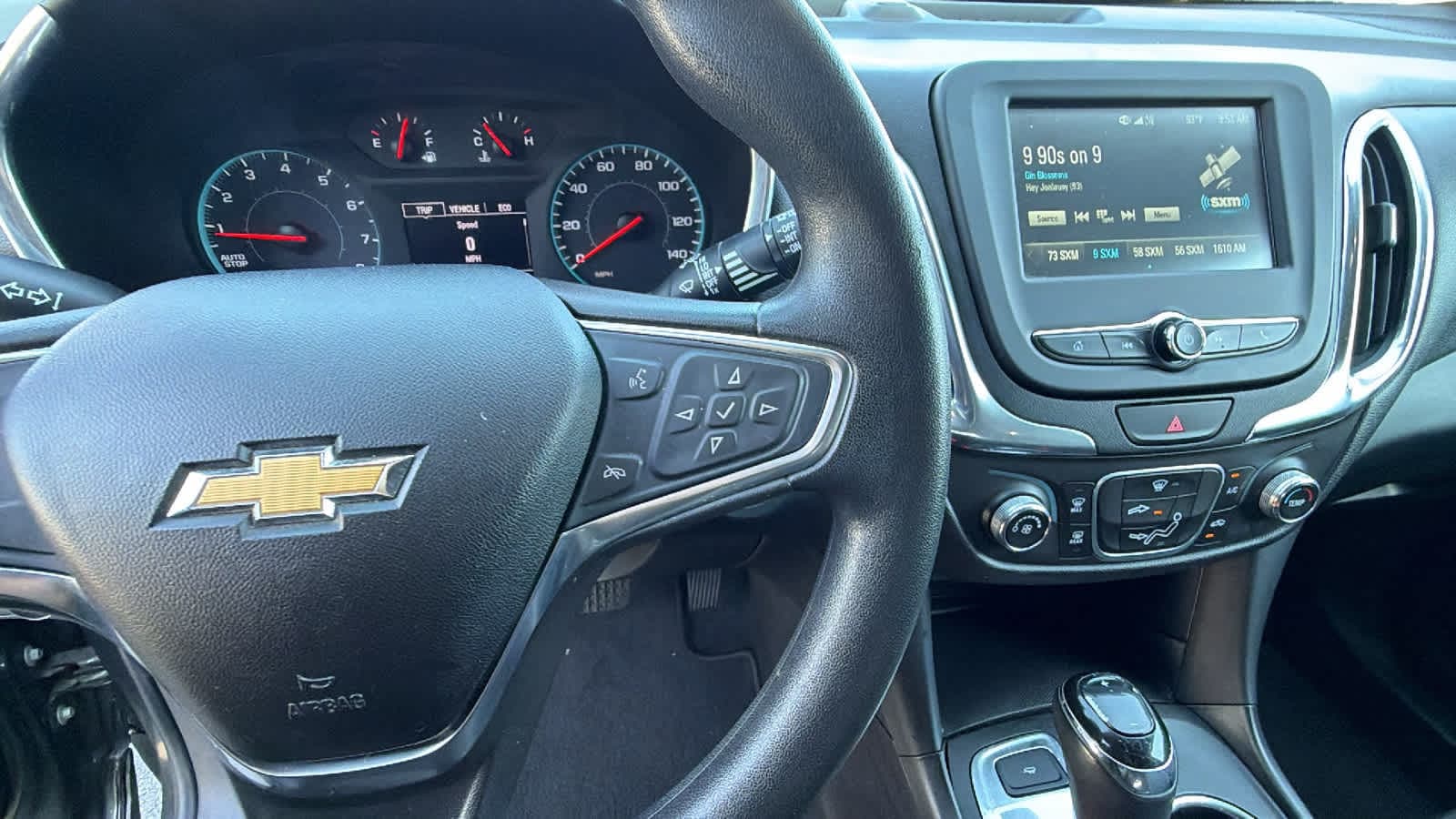 Thumbnail: 2018 Chevrolet Equinox - 20