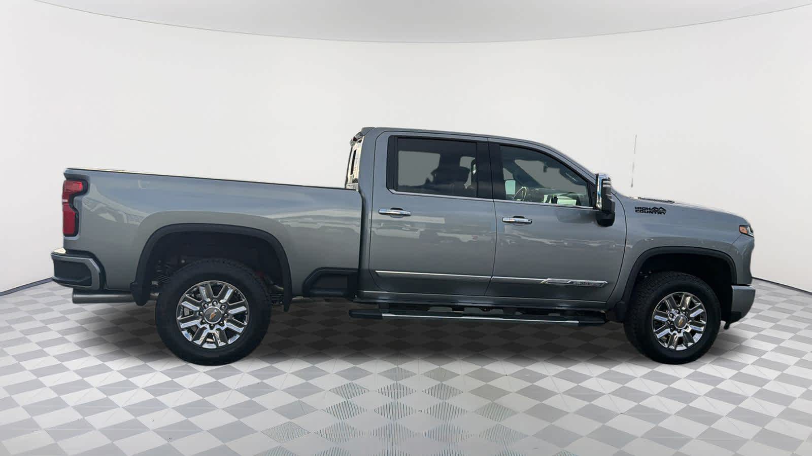 Thumbnail: 2026 Chevrolet Silverado 2500 - 4