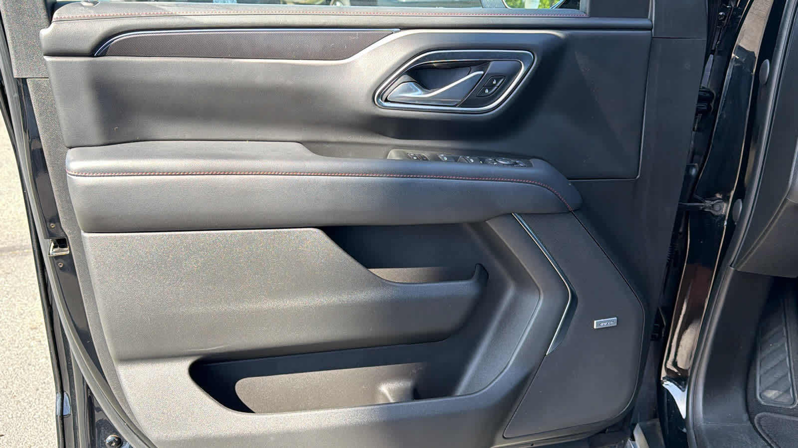 Thumbnail: 2022 Chevrolet Tahoe - 22
