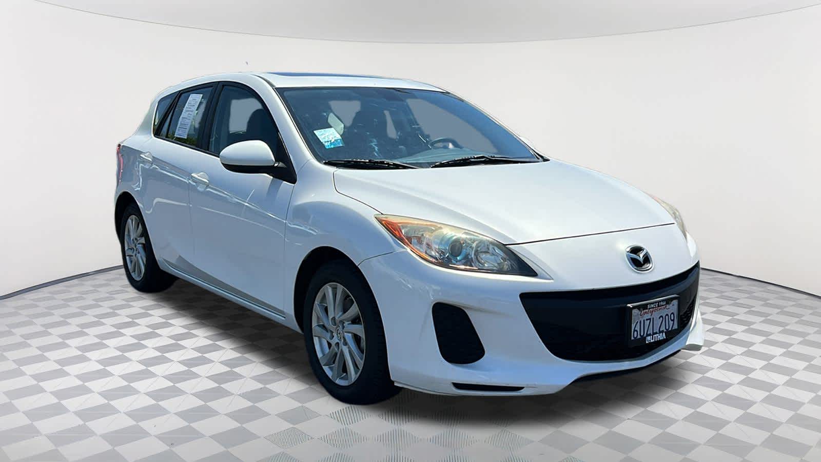 Thumbnail: 2012 Mazda Mazda3 - 3