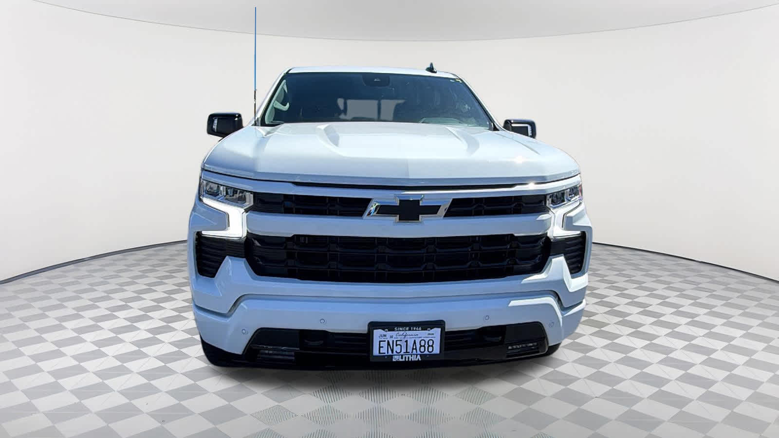 Thumbnail: 2026 Chevrolet Silverado 1500 - 2