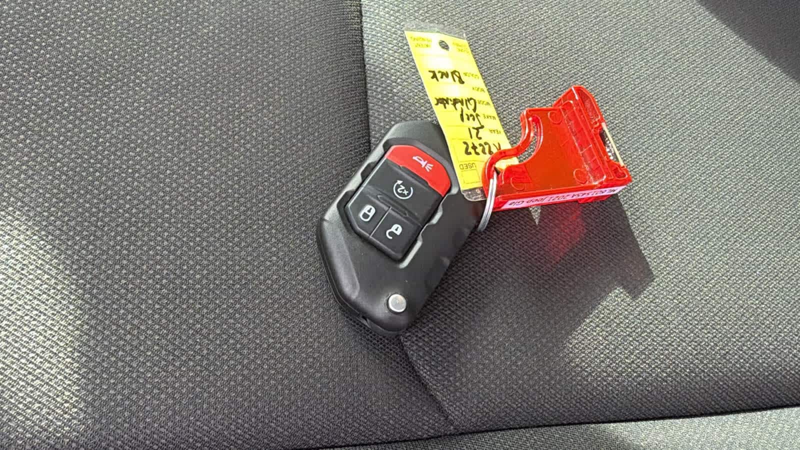 Thumbnail: 2021 Jeep Gladiator - 20