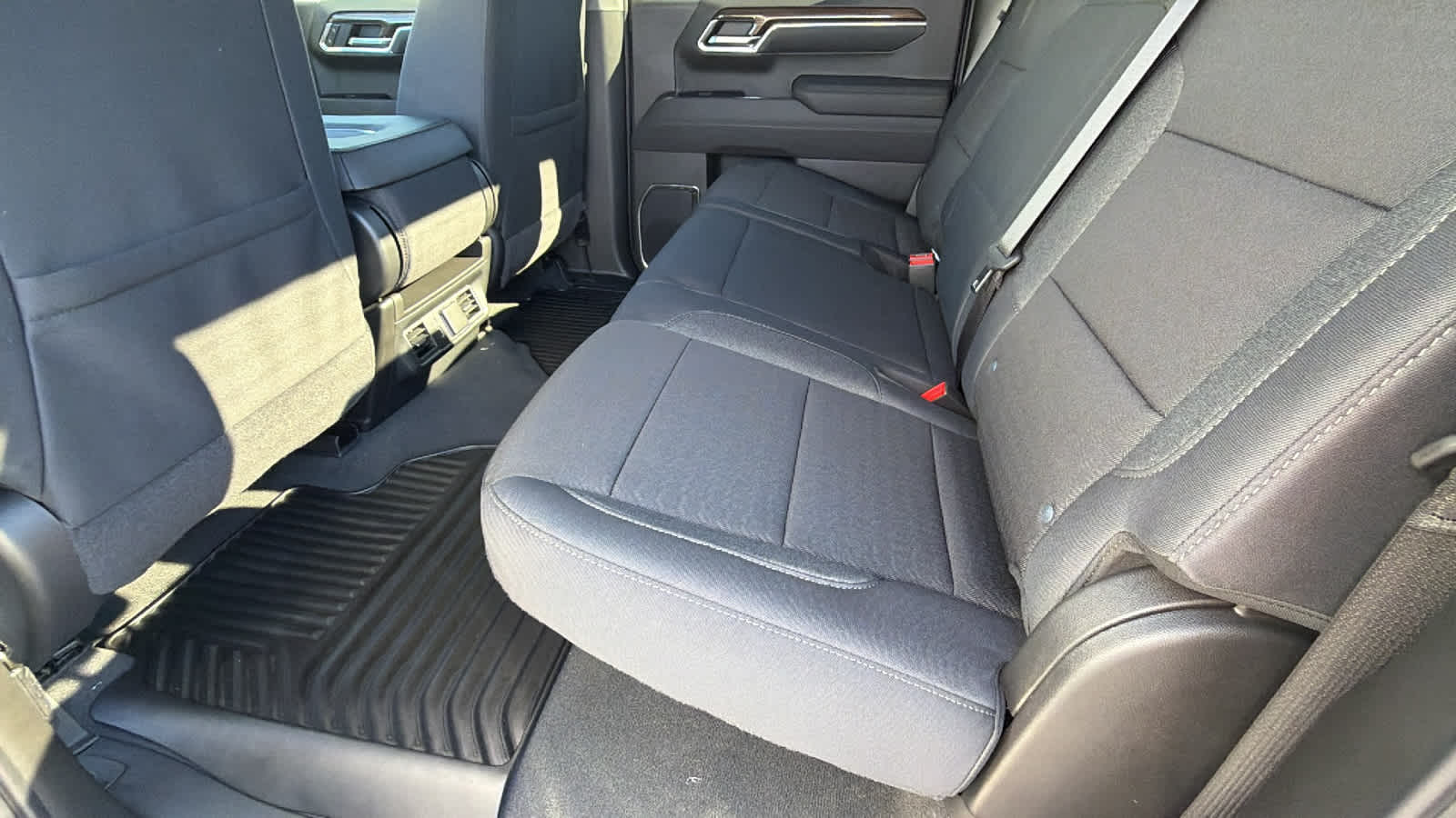 2026 Chevrolet Silverado 1500 LT - Photo 21