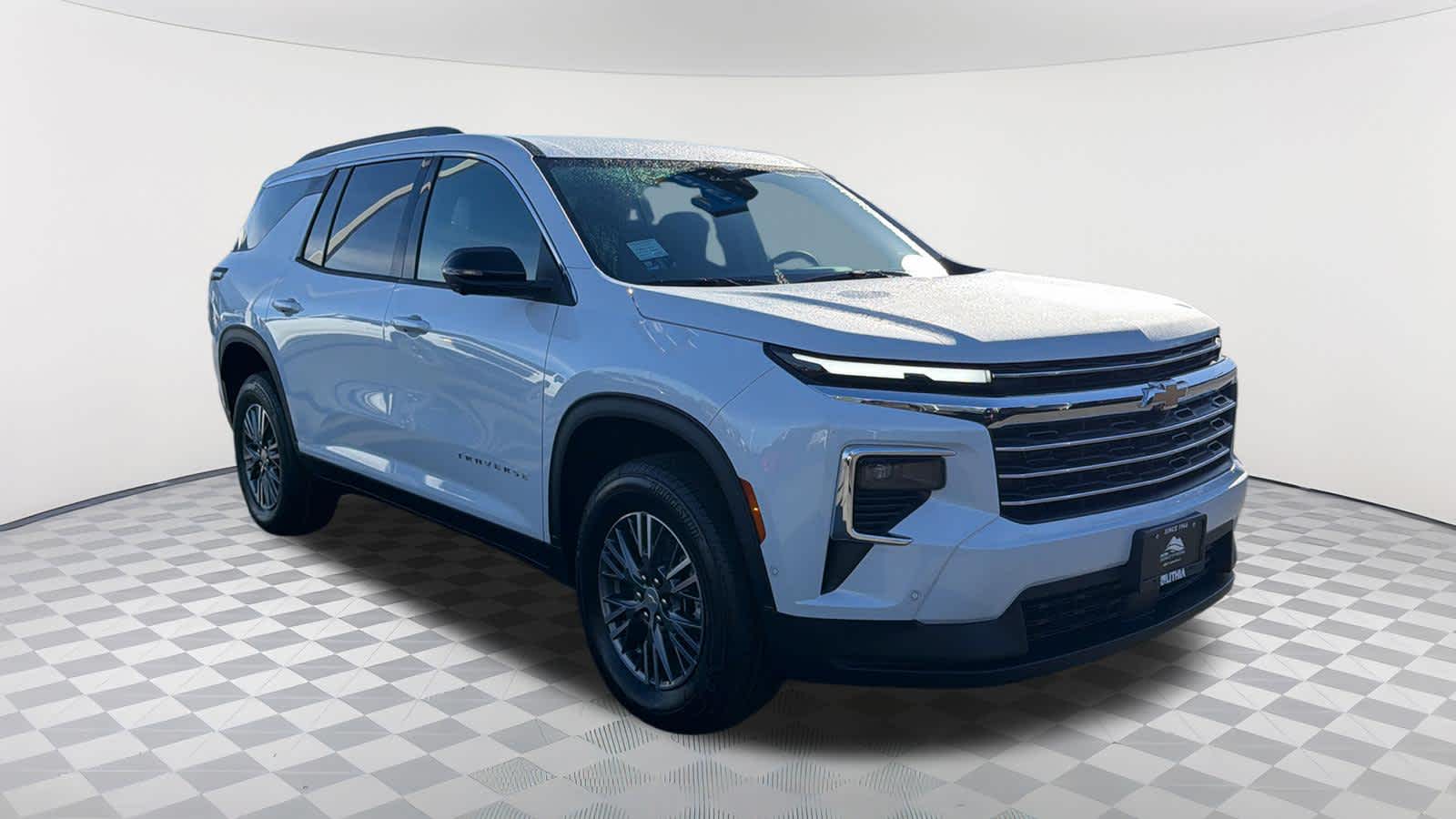 Thumbnail: 2026 Chevrolet Traverse - 3