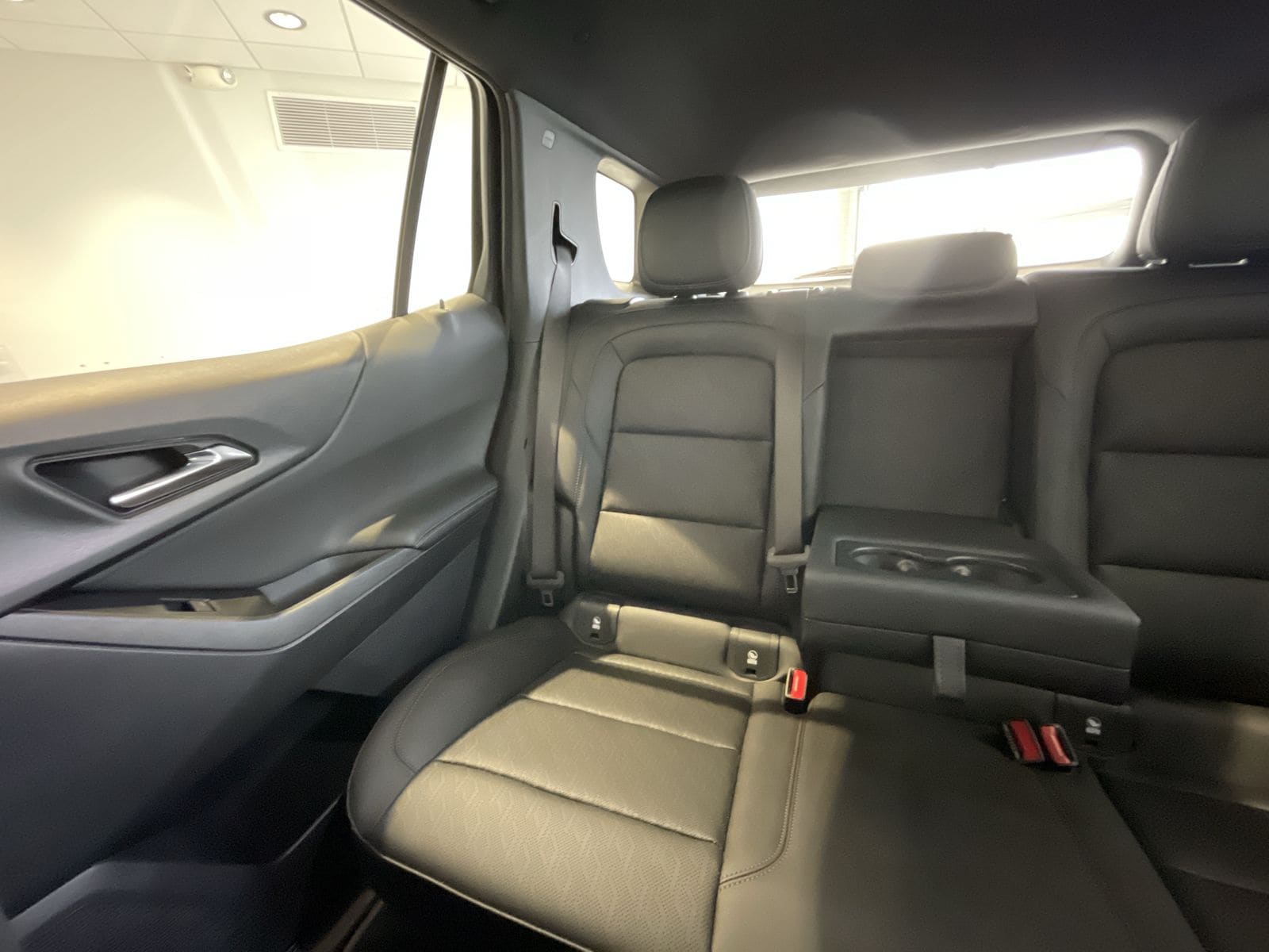 Thumbnail: 2025 Chevrolet Equinox - 42