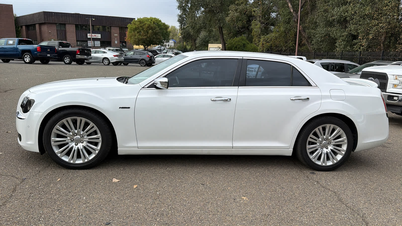 Thumbnail: 2014 Chrysler 300 - 8