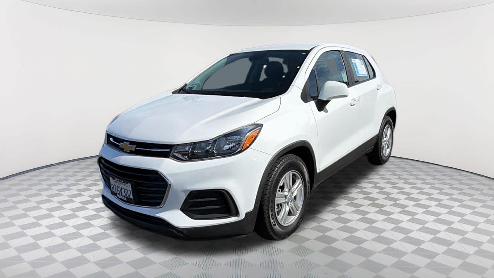 2020 Chevrolet Trax LS's photo