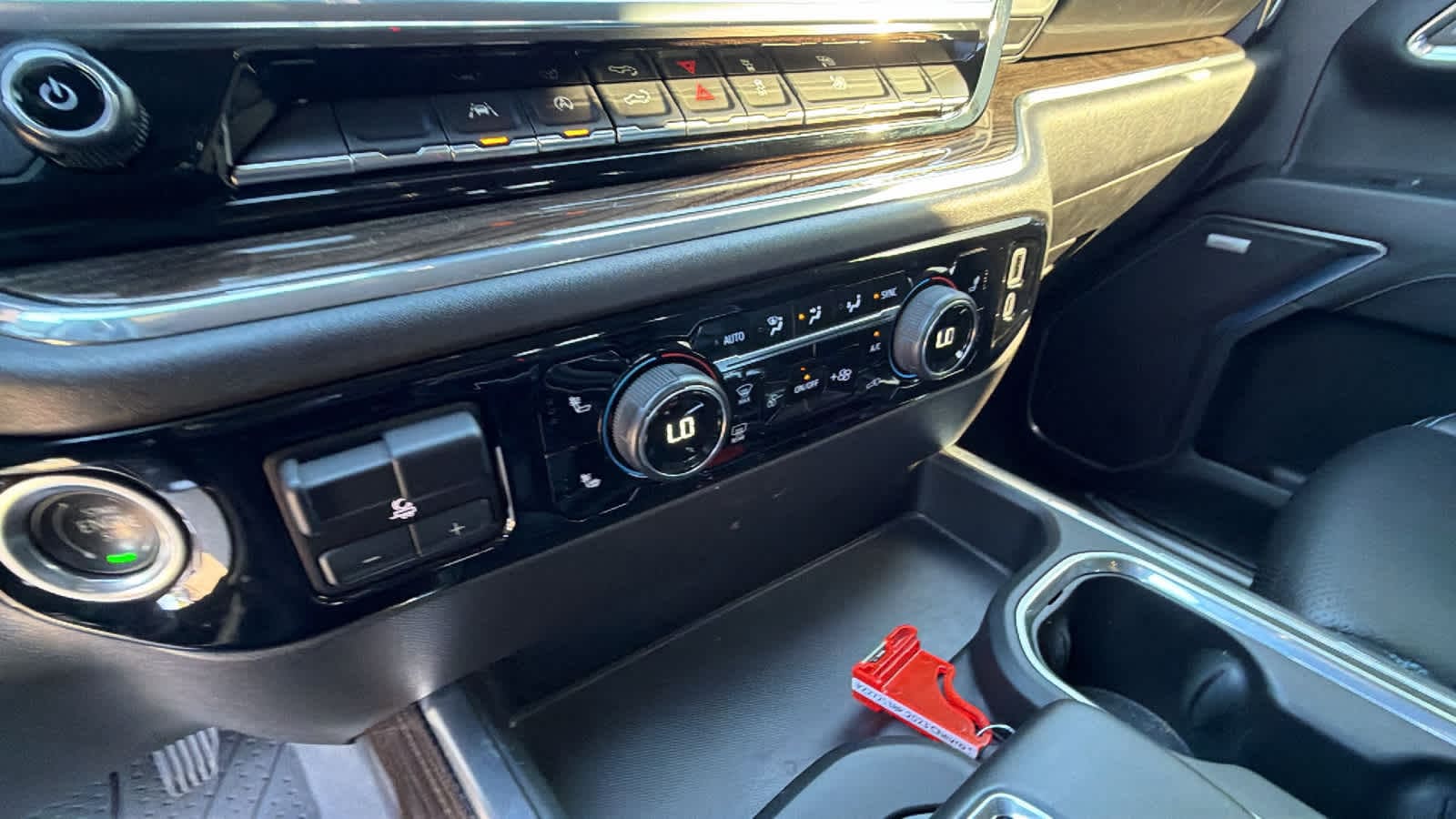 Thumbnail: 2023 Chevrolet Silverado 1500 - 13