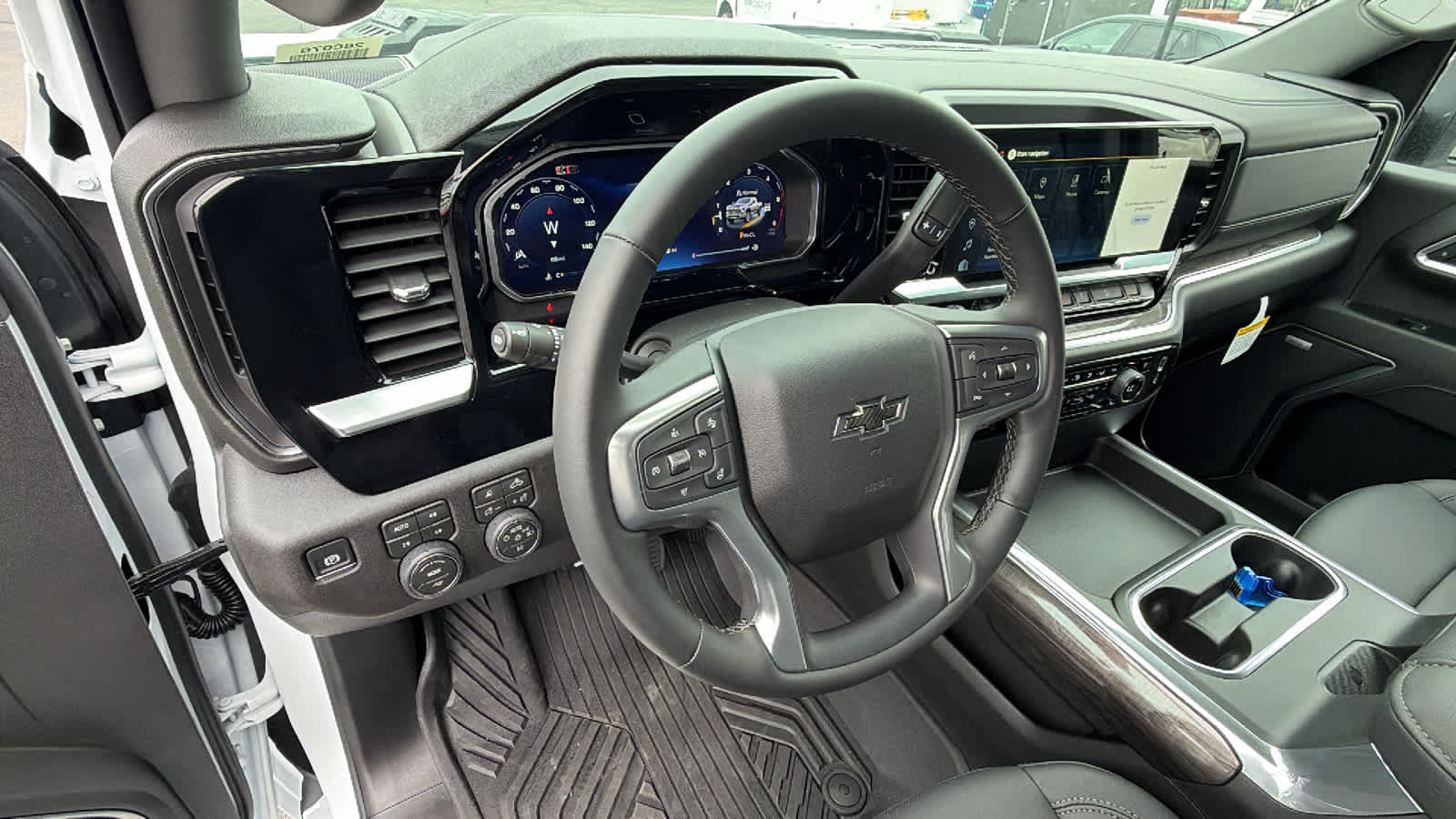 Thumbnail: 2026 Chevrolet Silverado 2500 - 10